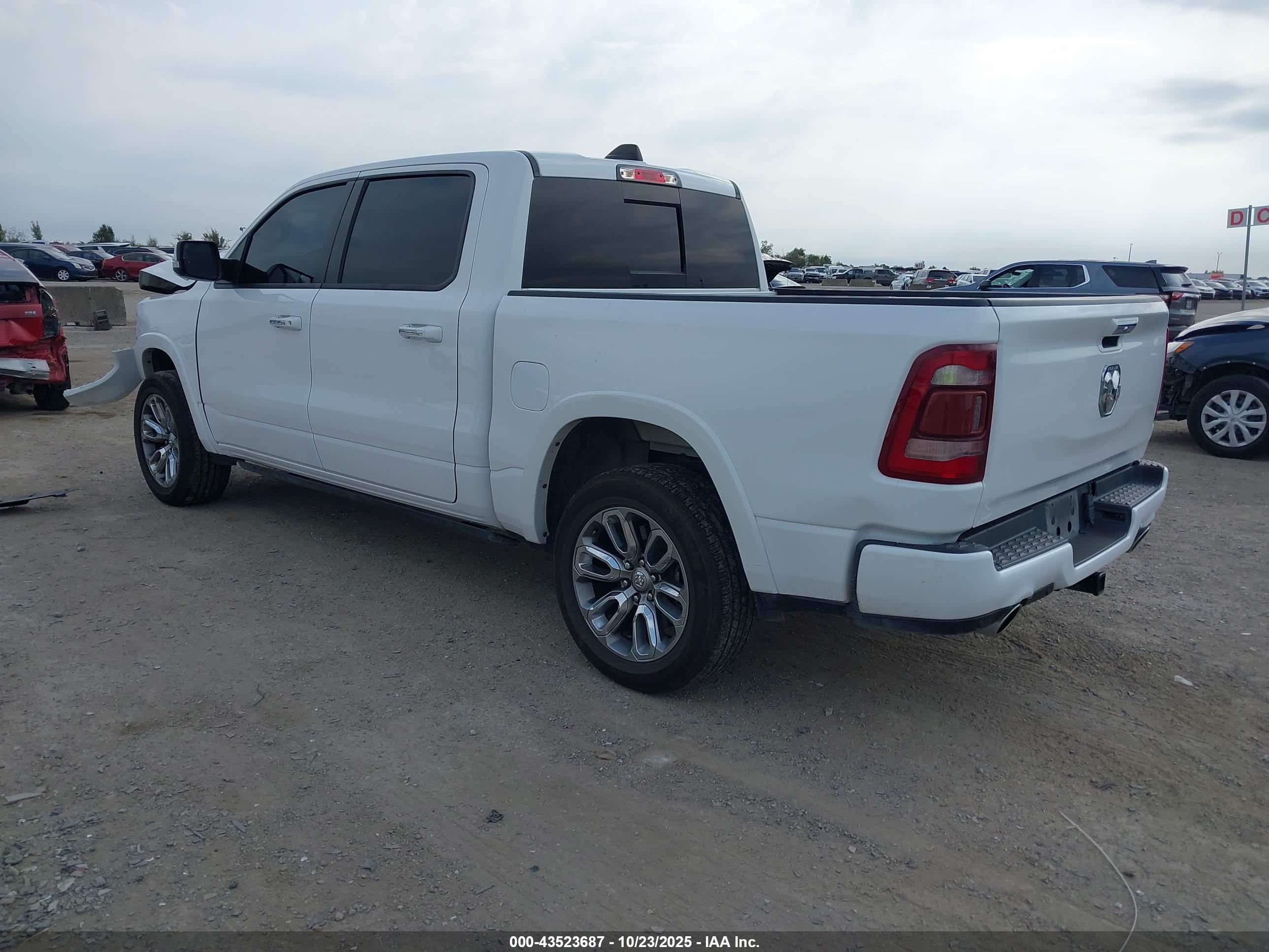 RAM 1500 image 3