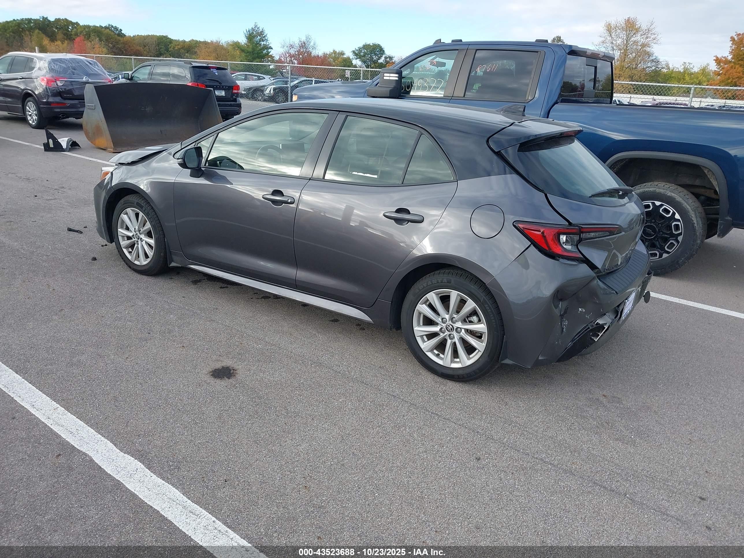 TOYOTA COROLLA image 3