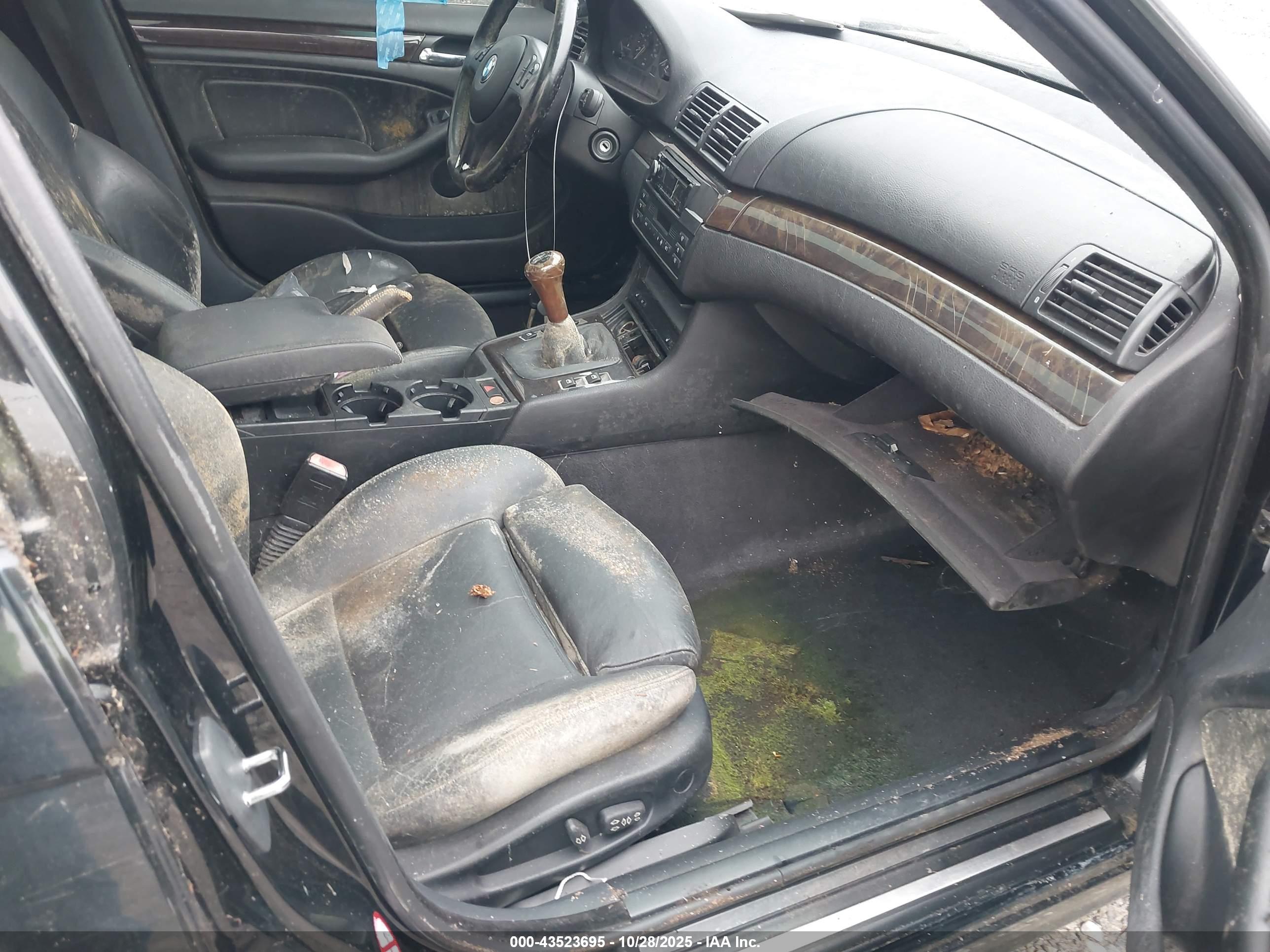 BMW 325I image 5