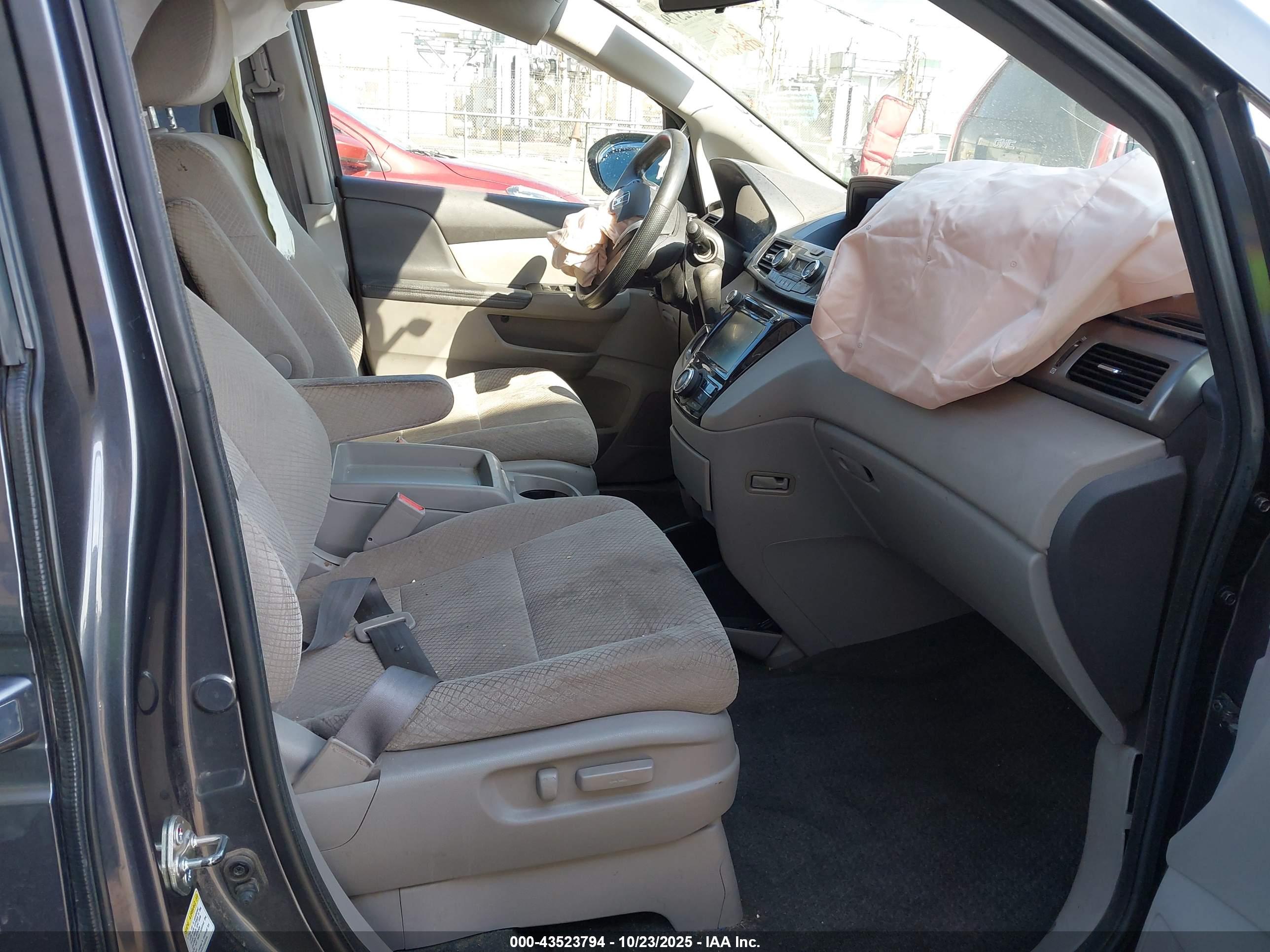 HONDA ODYSSEY image 5