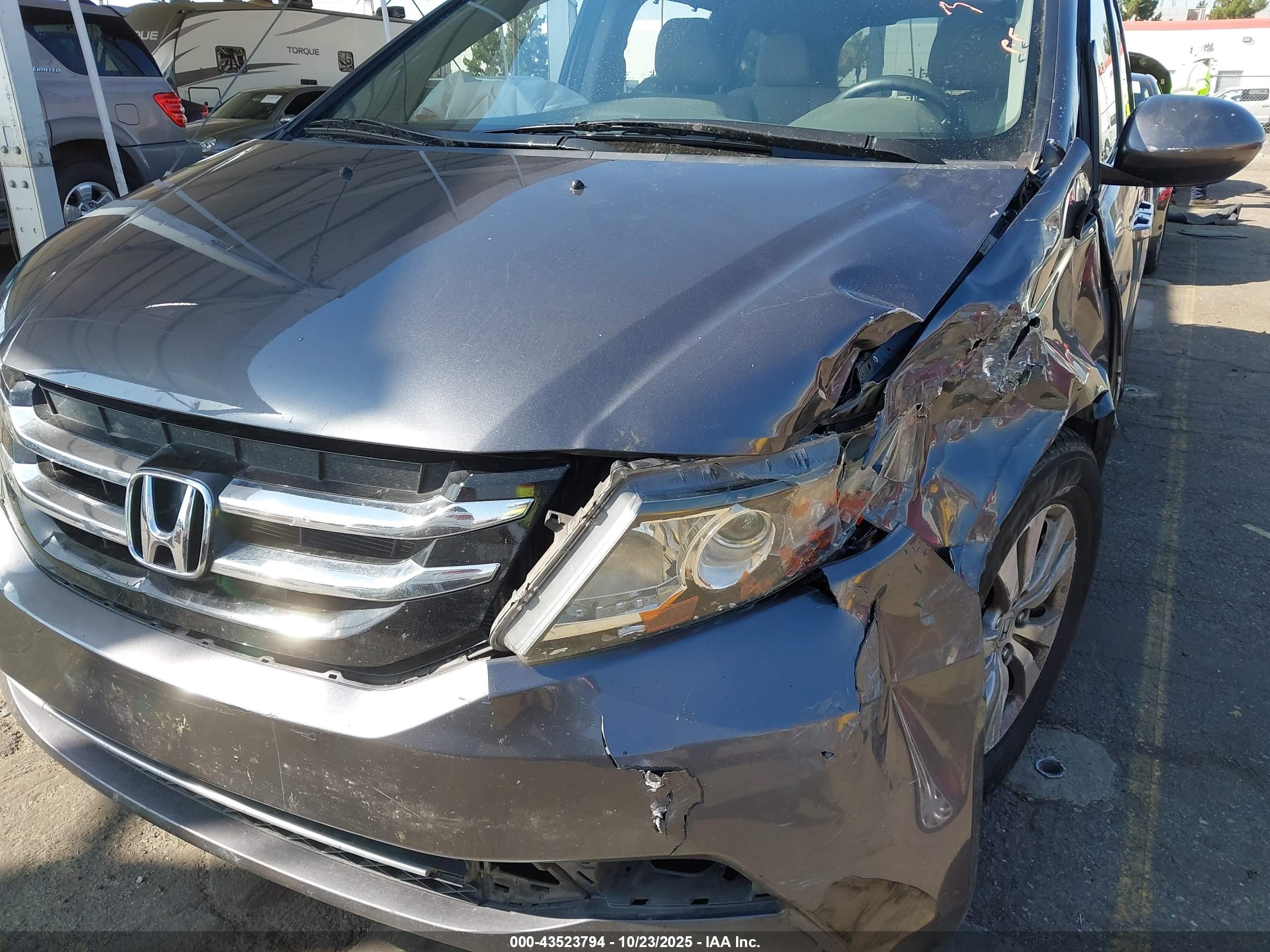 HONDA ODYSSEY image 6