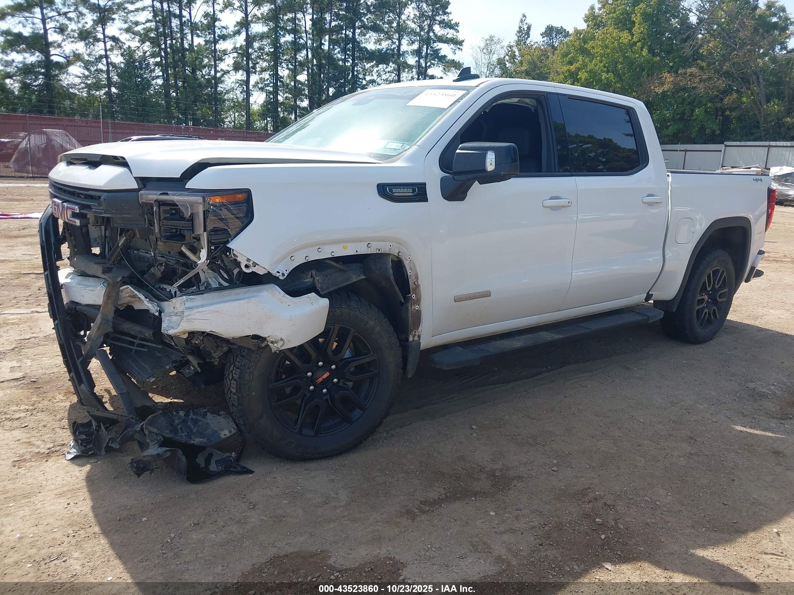 GMC SIERRA image 2