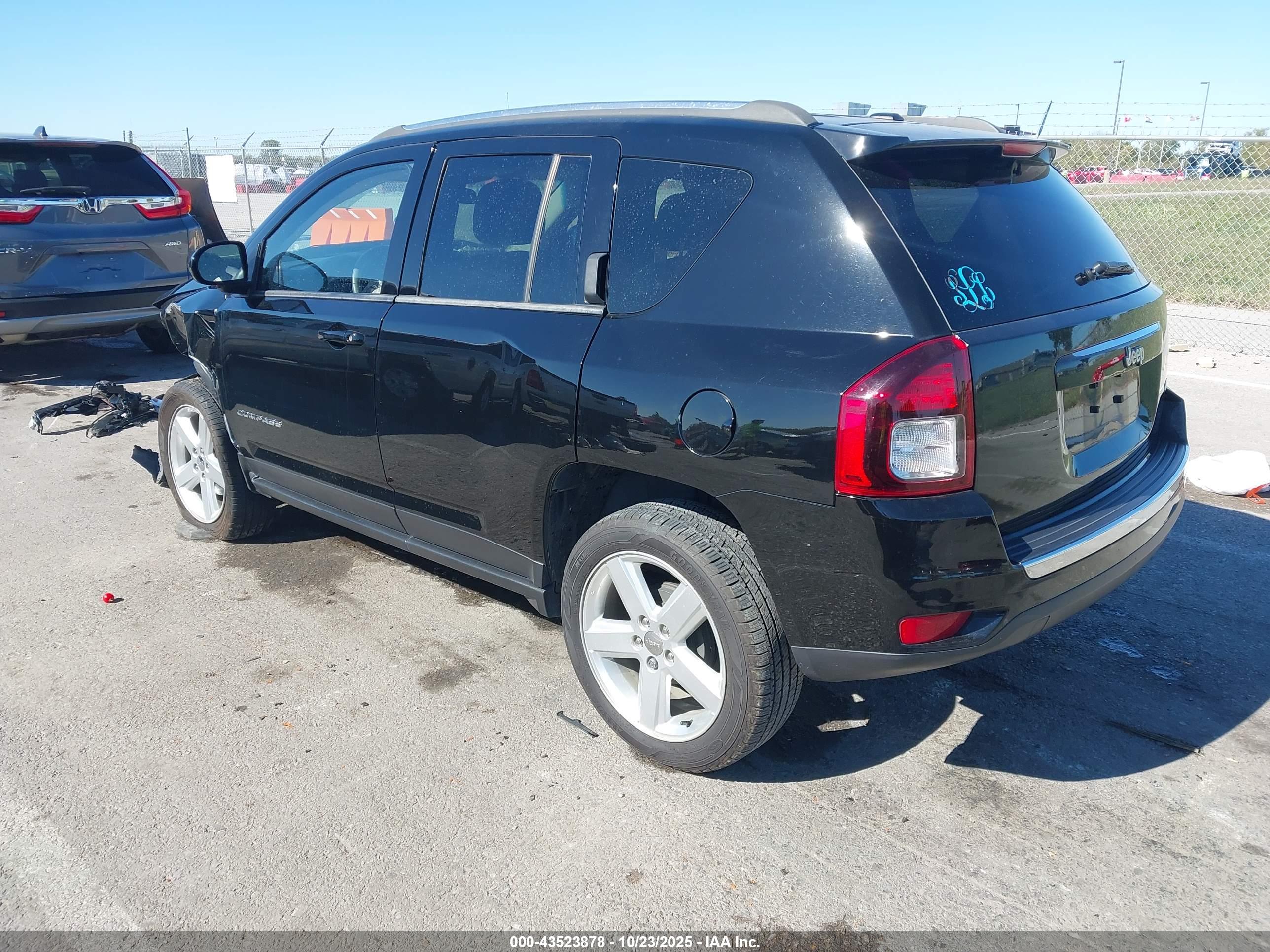 JEEP COMPASS image 3