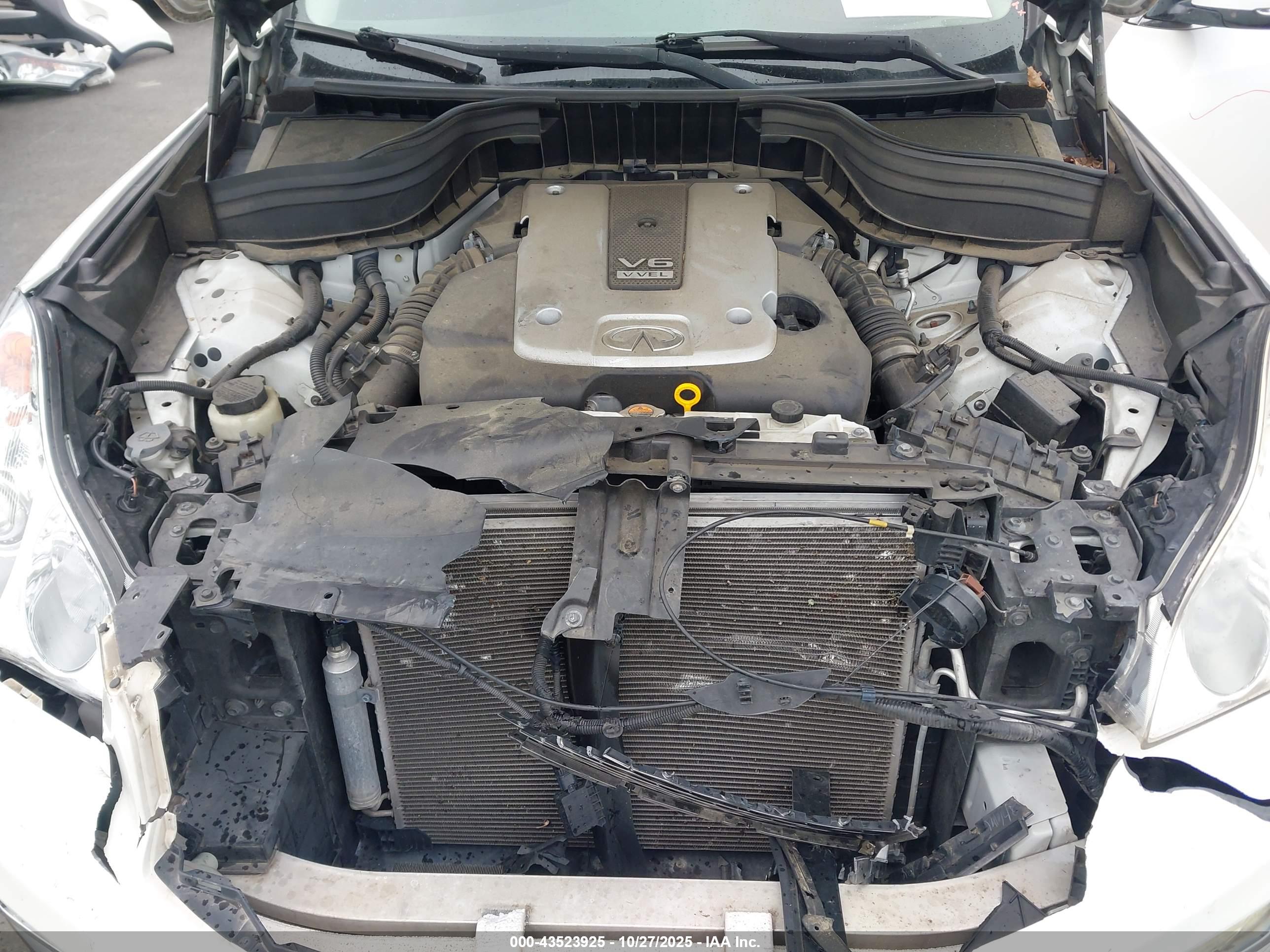 INFINITI QX50 image 10