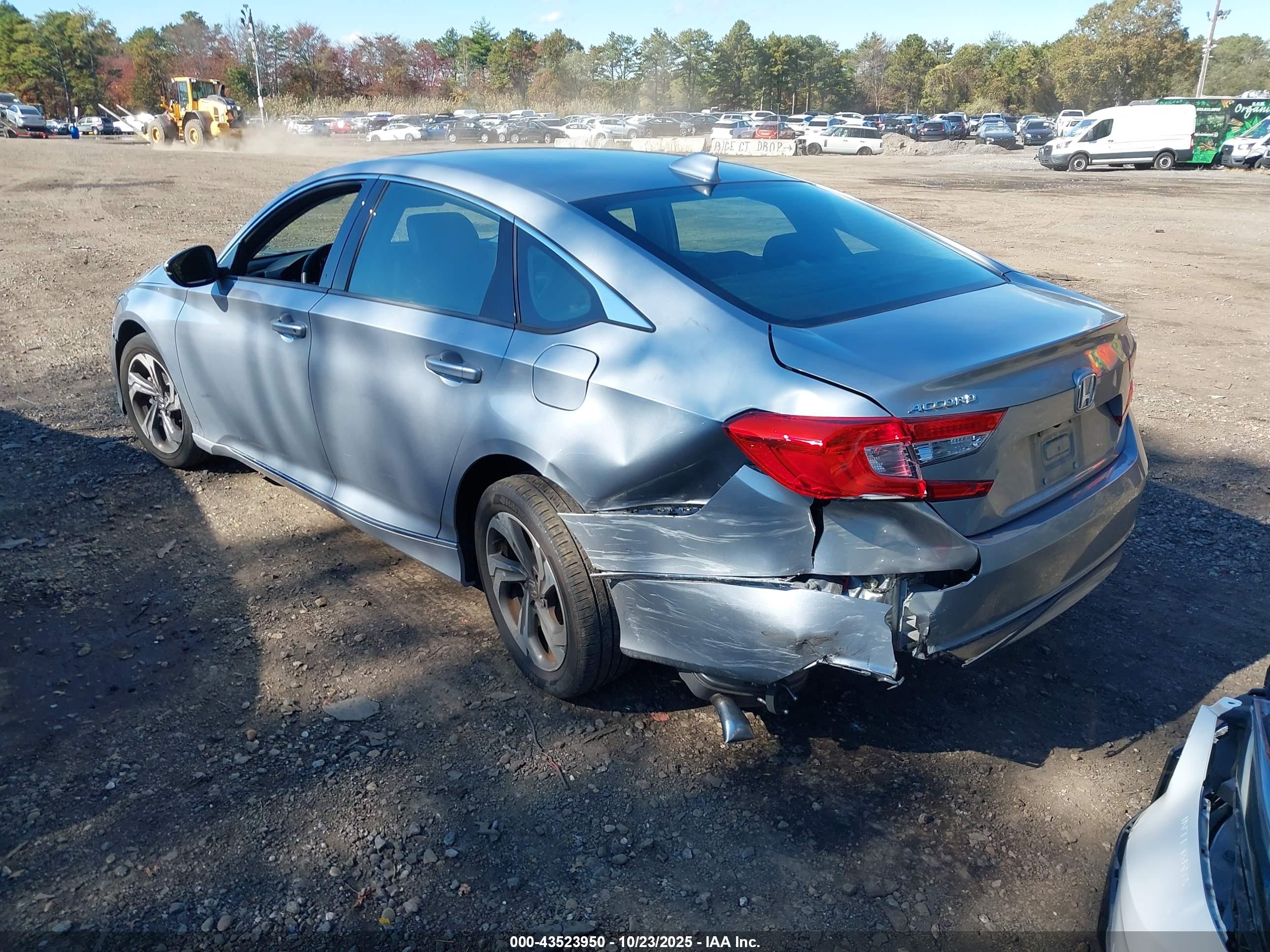 HONDA ACCORD image 3