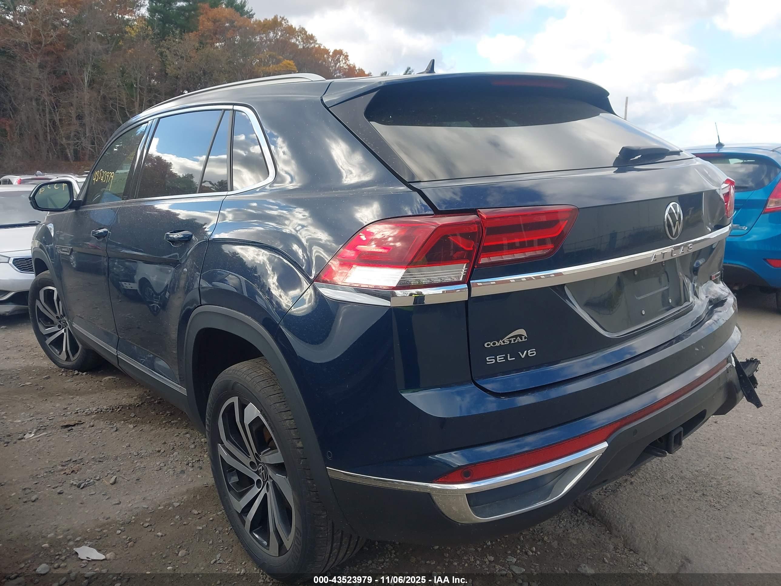 VOLKSWAGEN ATLAS image 3