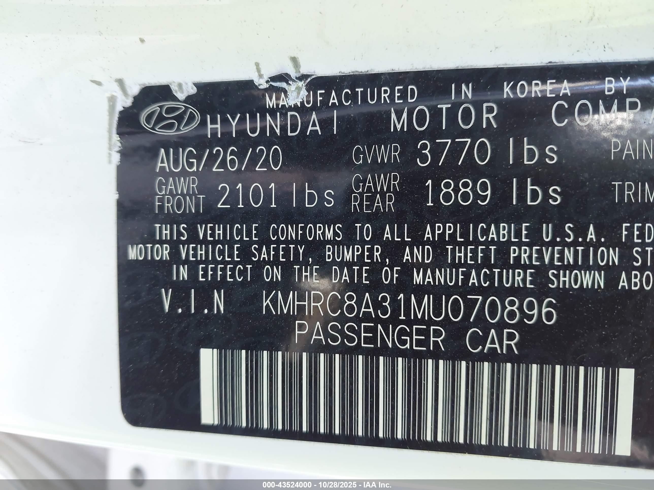 HYUNDAI VENUE image 9
