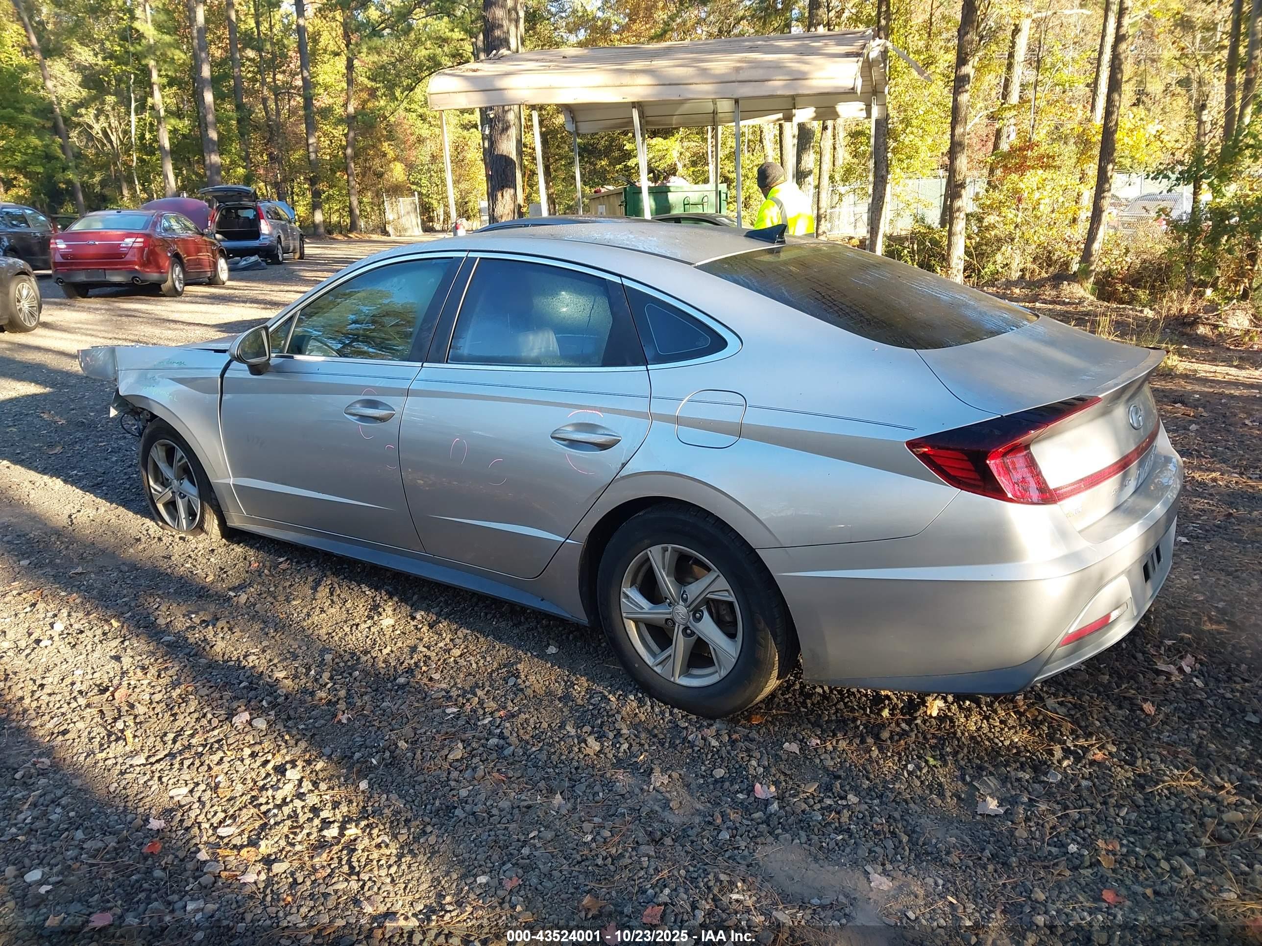 HYUNDAI SONATA image 3