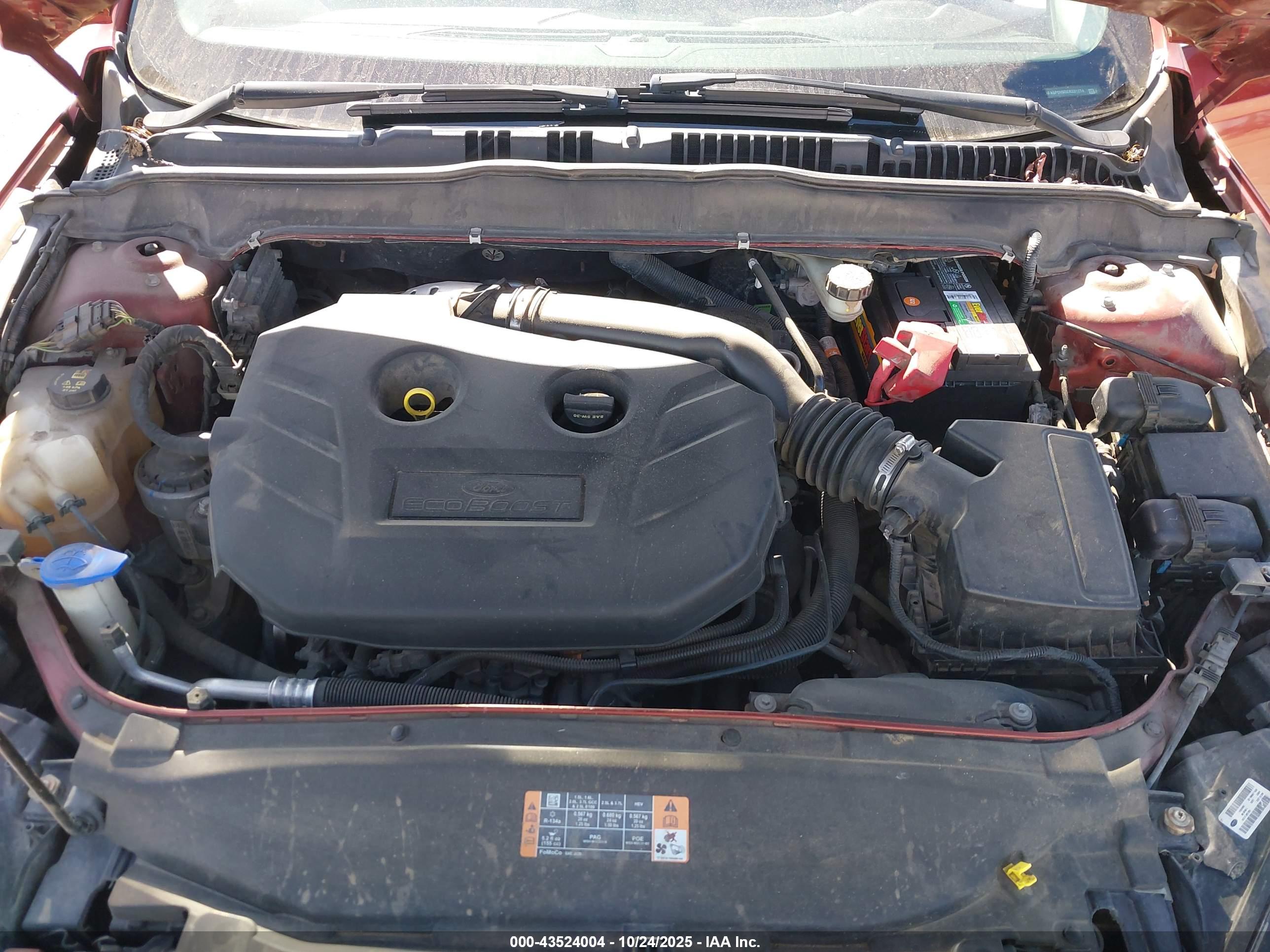 FORD FUSION image 10