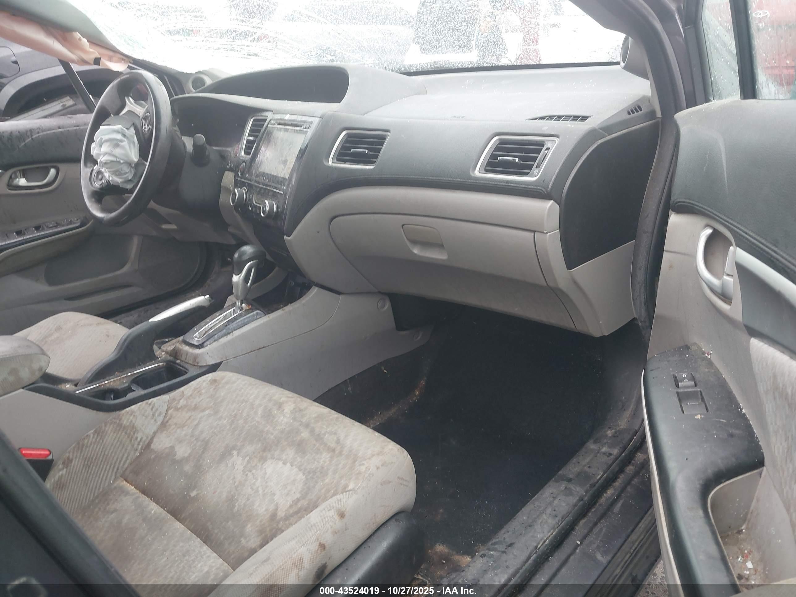 HONDA CIVIC image 5