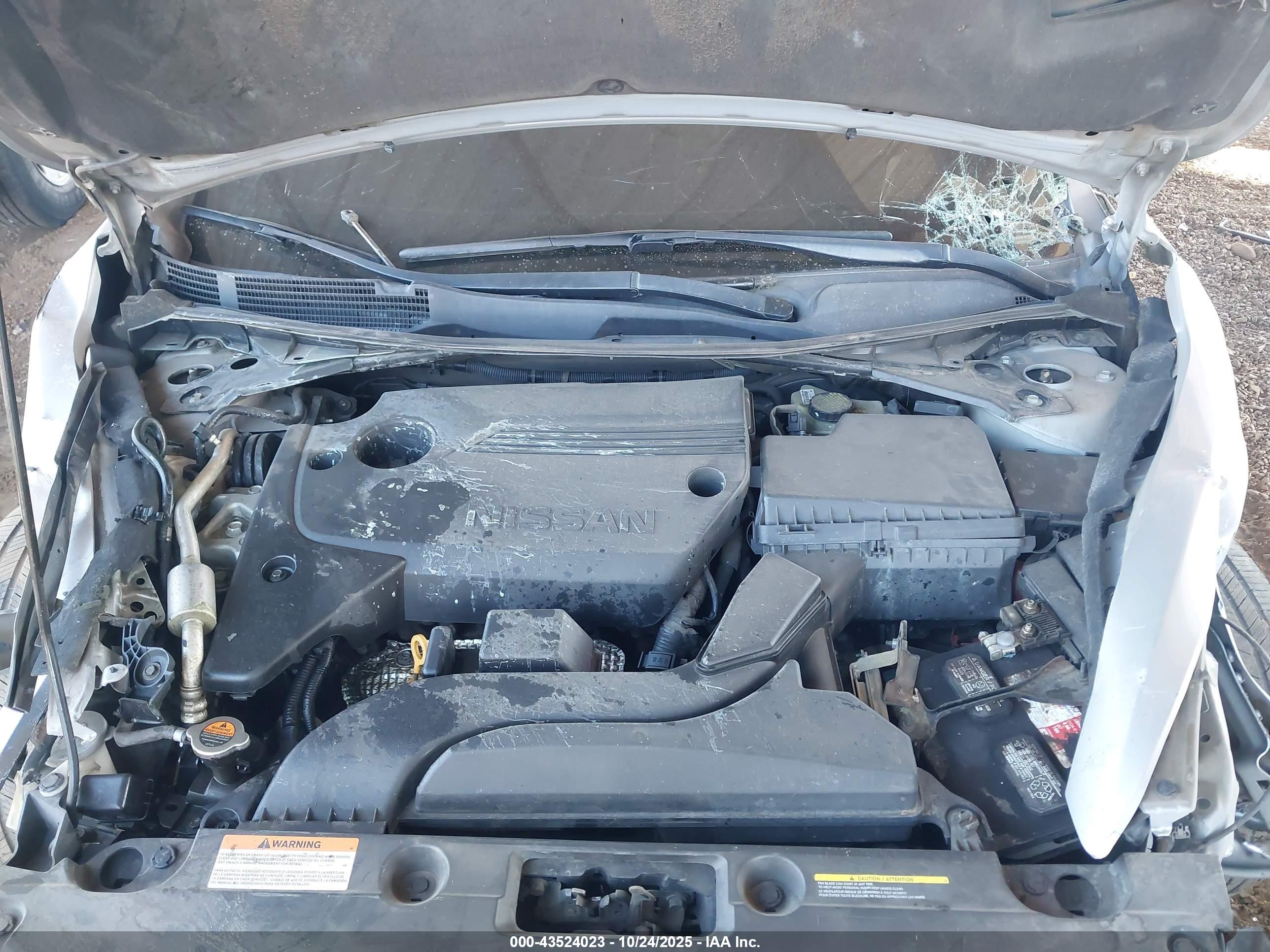 NISSAN ALTIMA image 10