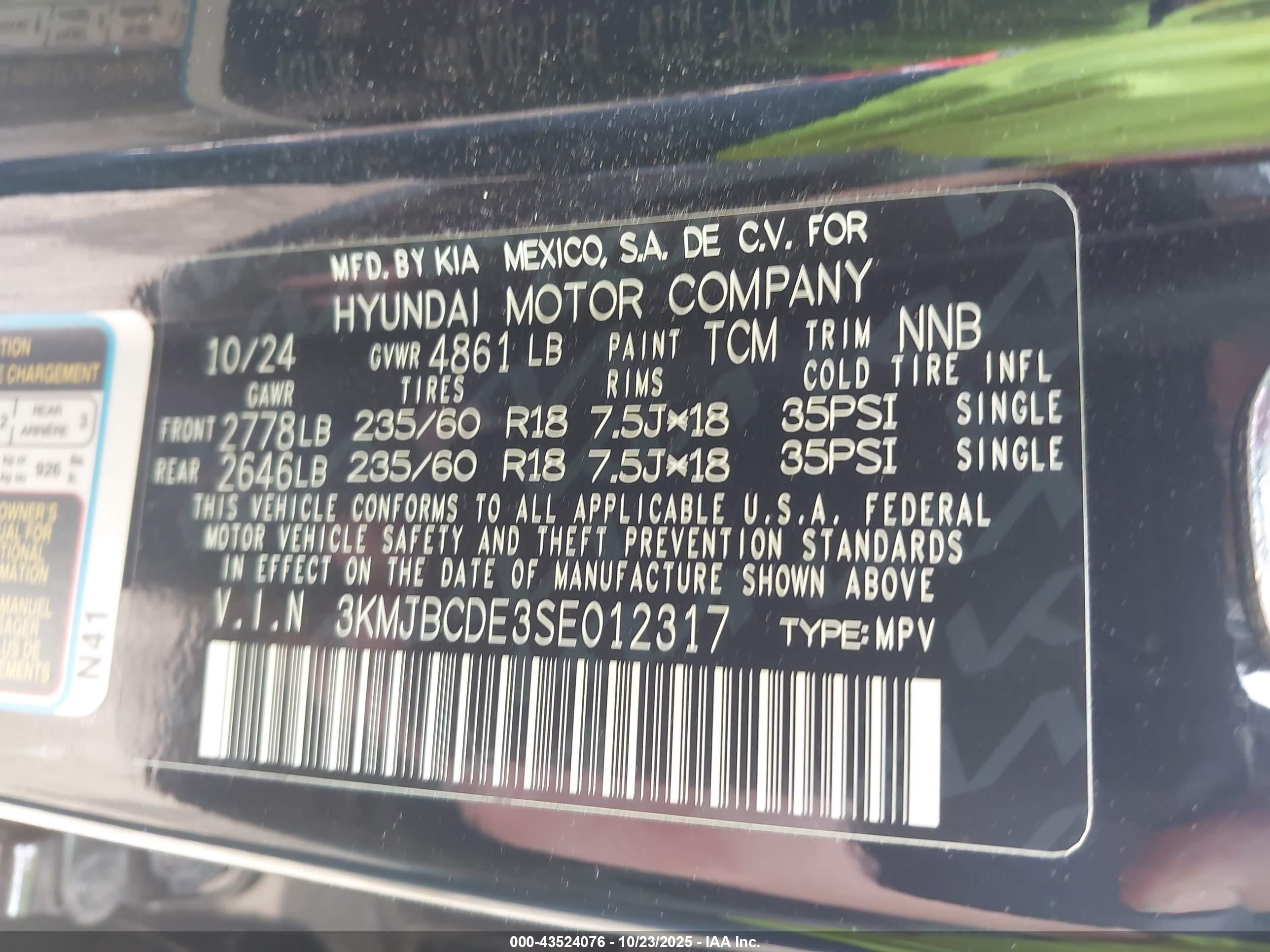HYUNDAI TUCSON image 9
