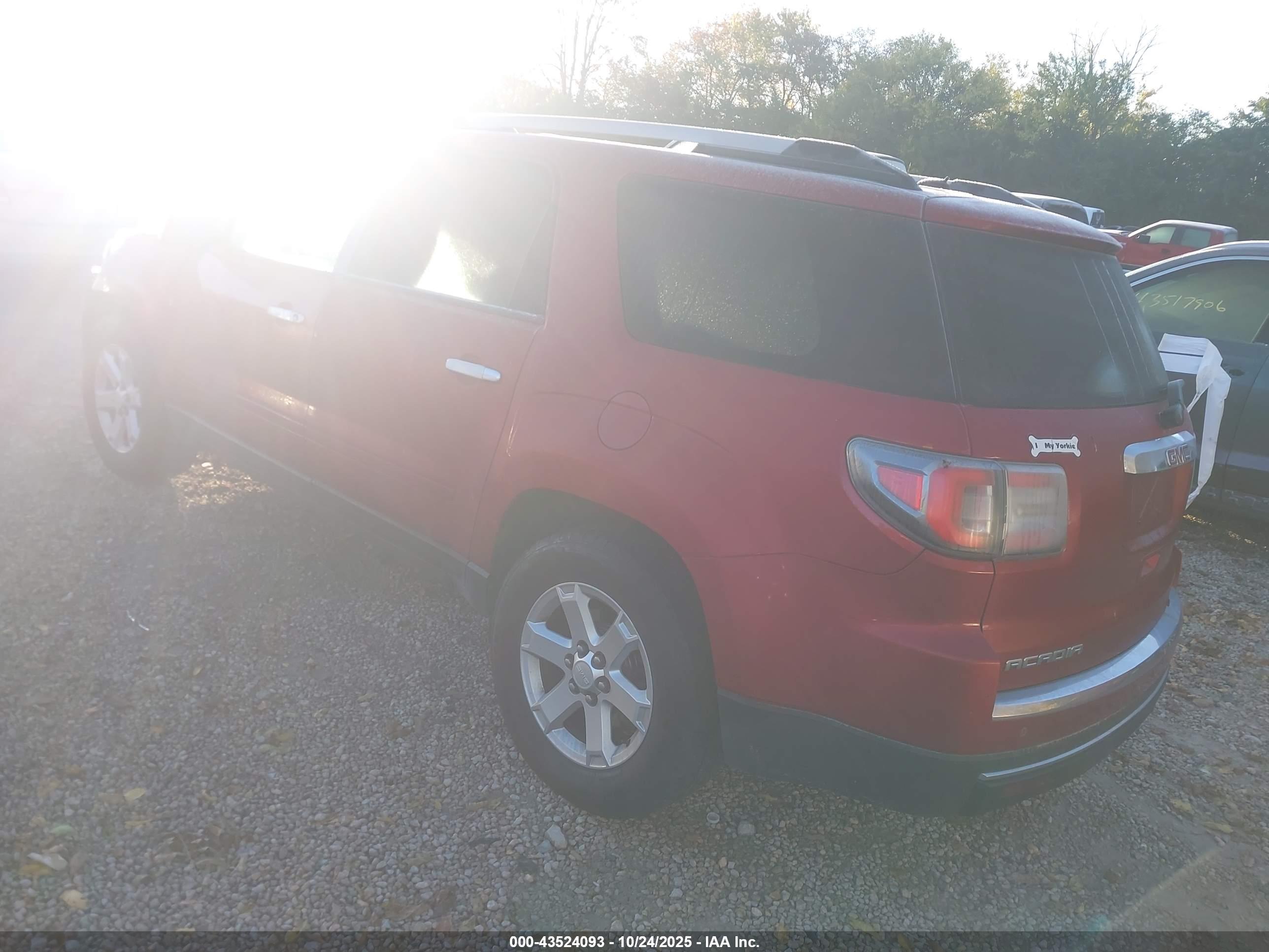 GMC ACADIA image 3