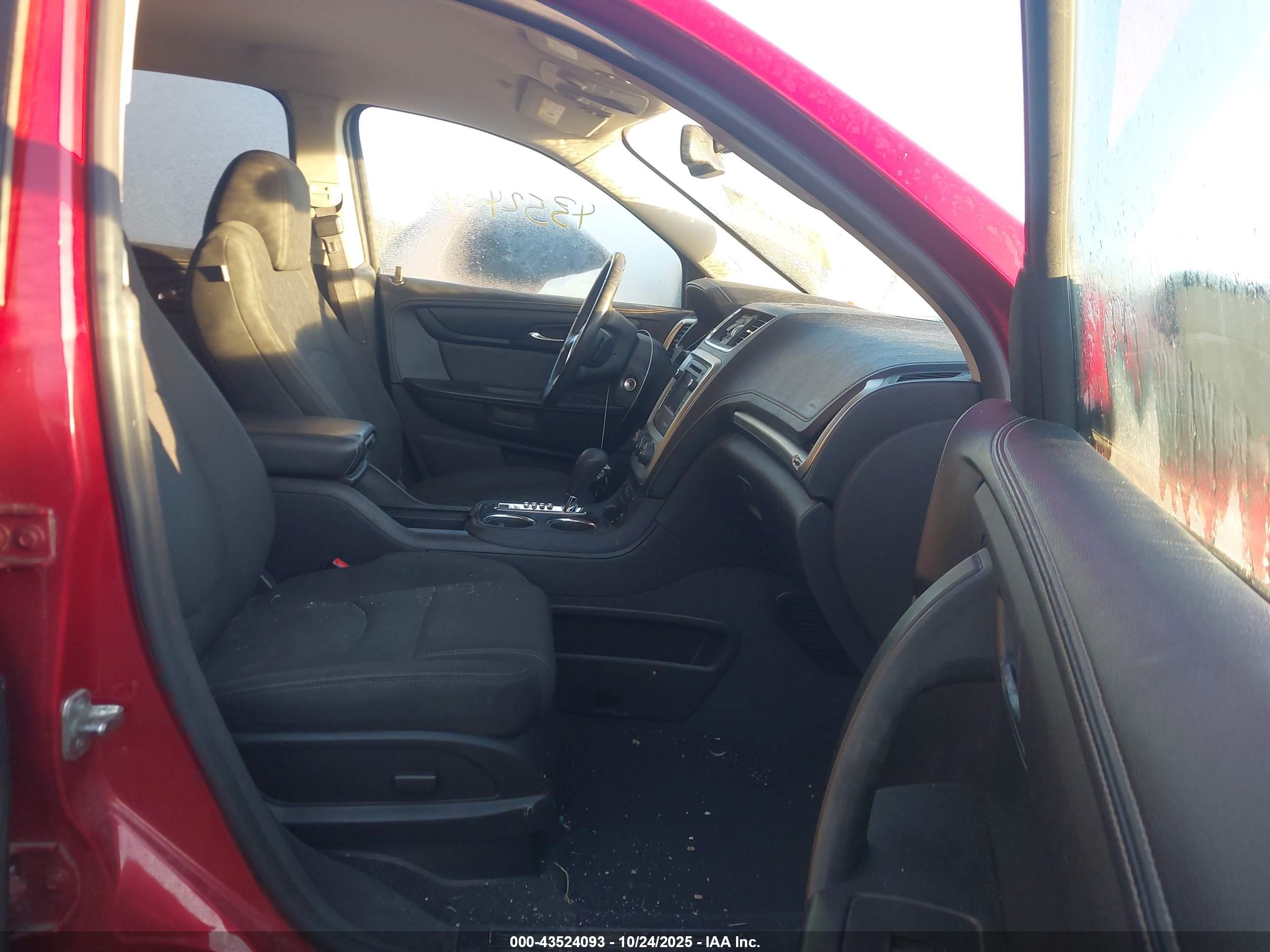 GMC ACADIA image 5
