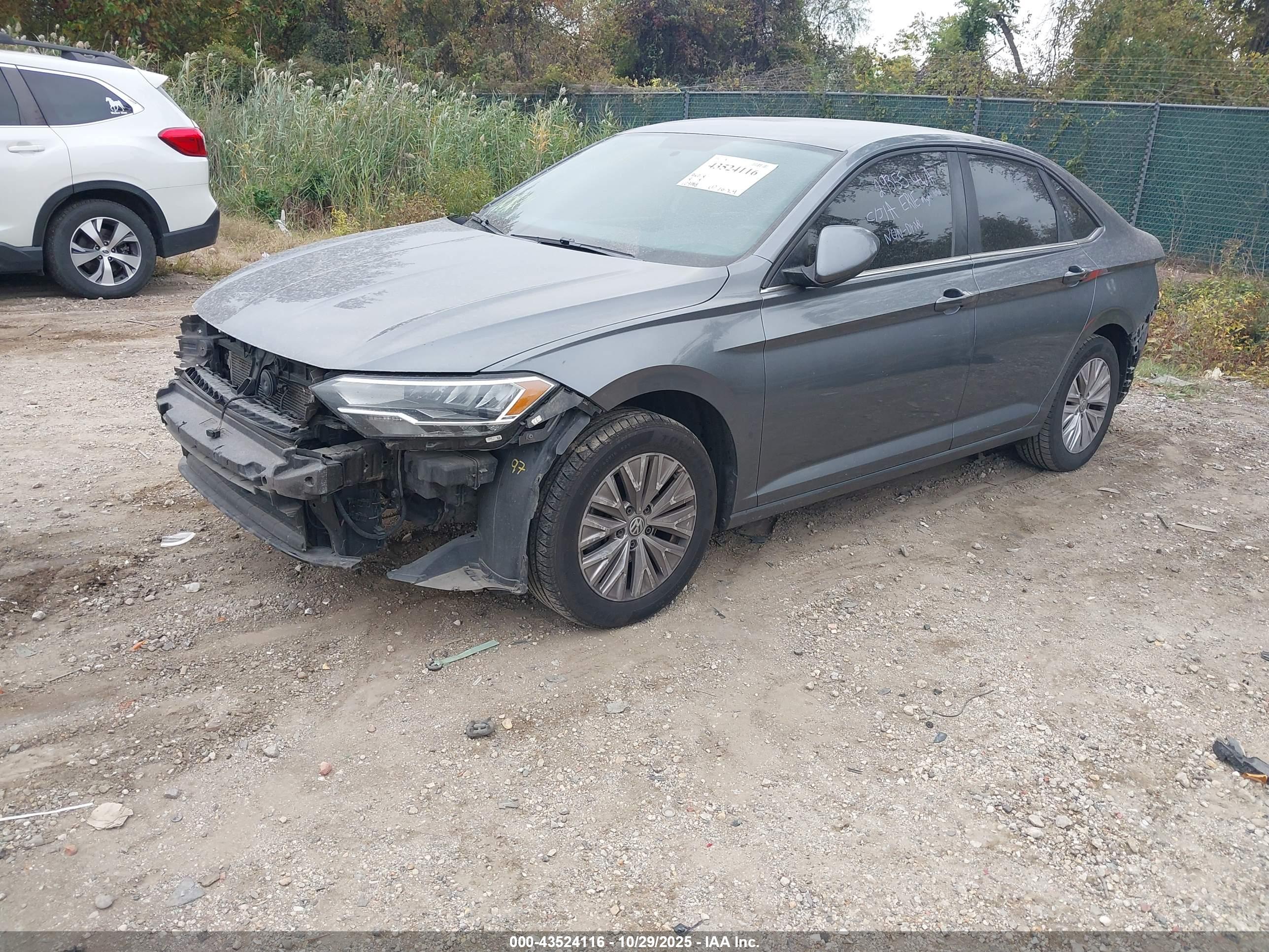 VOLKSWAGEN JETTA image 2