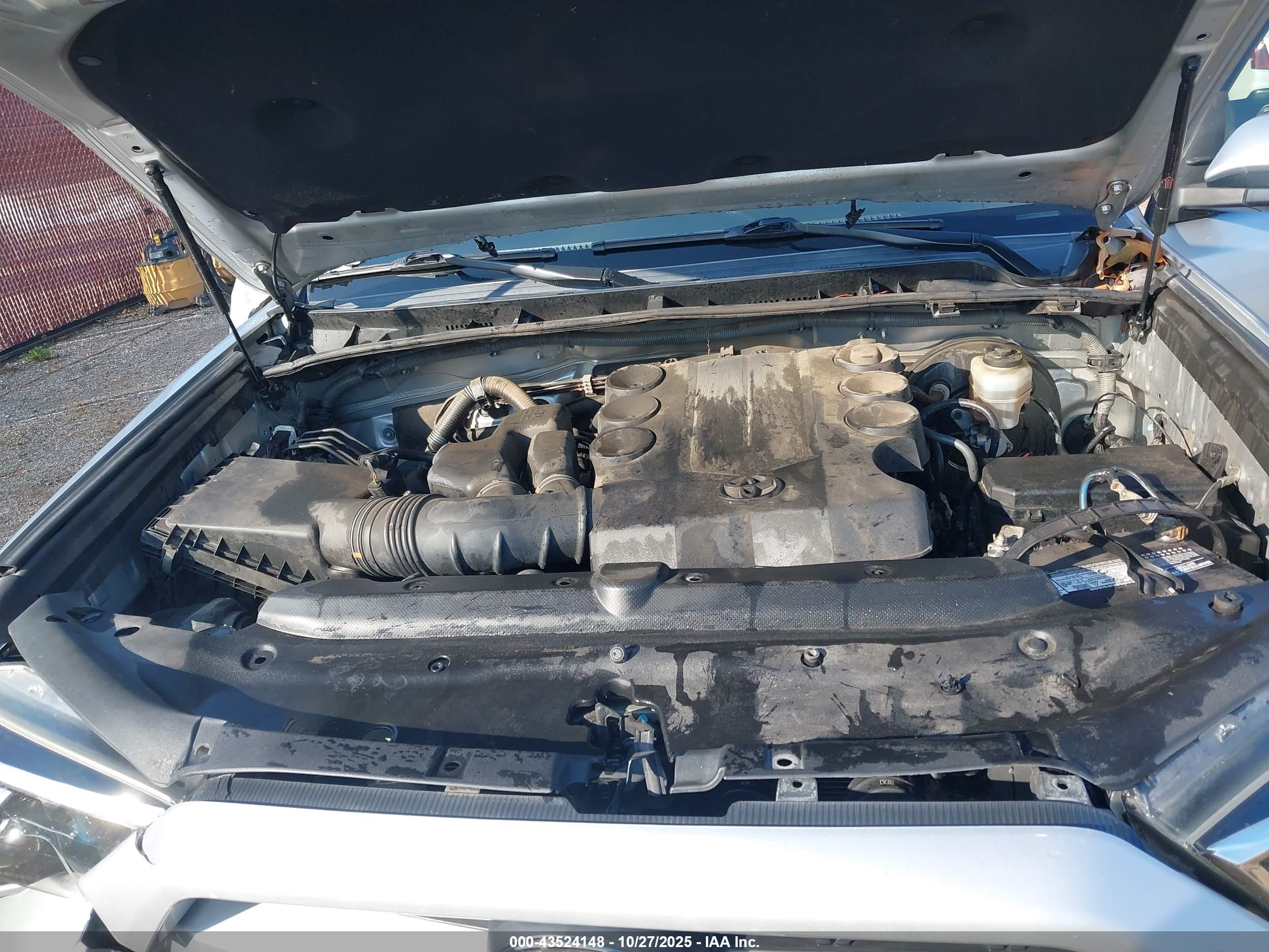 TOYOTA 4RUNNER image 10