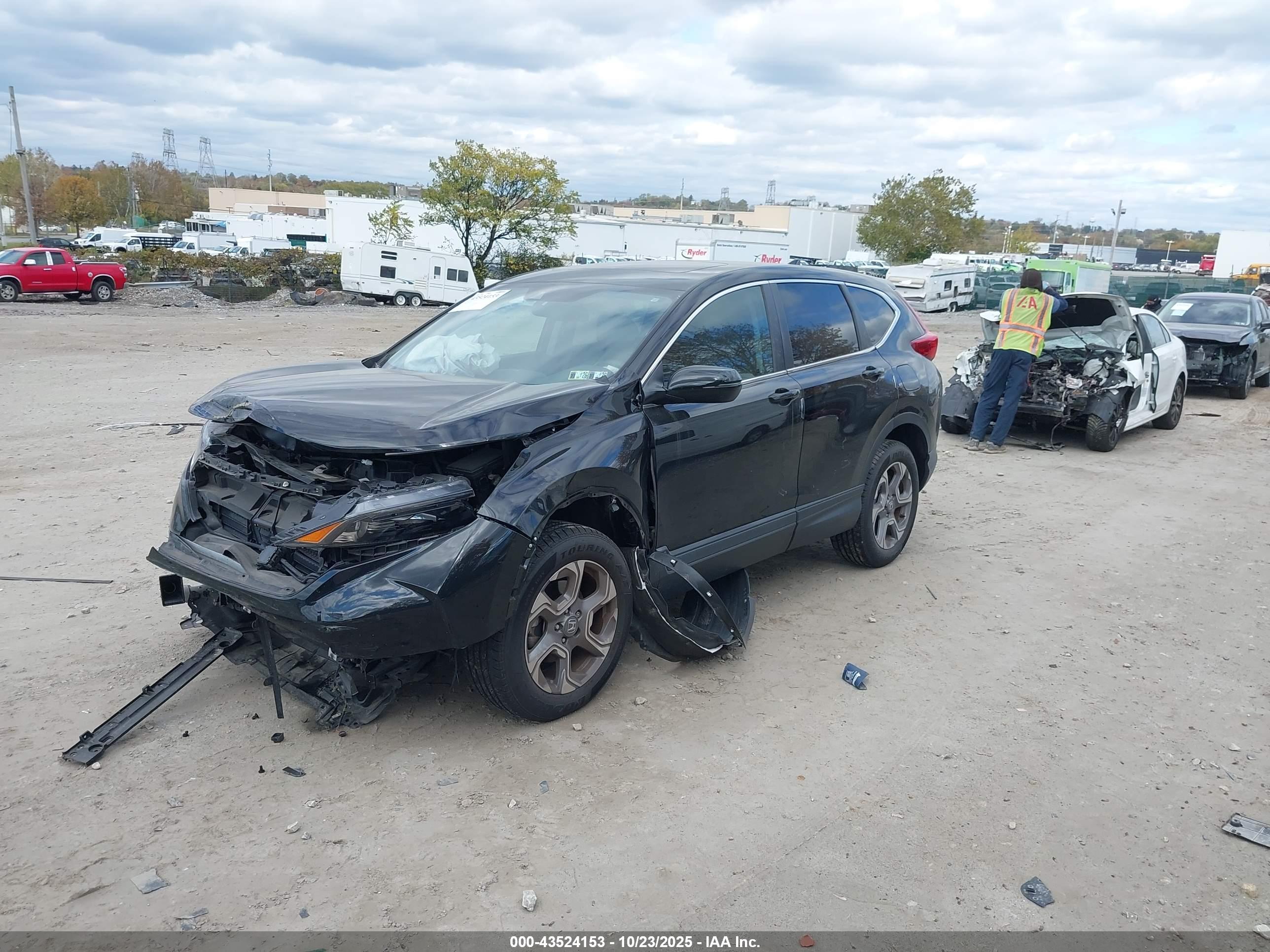 HONDA CR-V image 2
