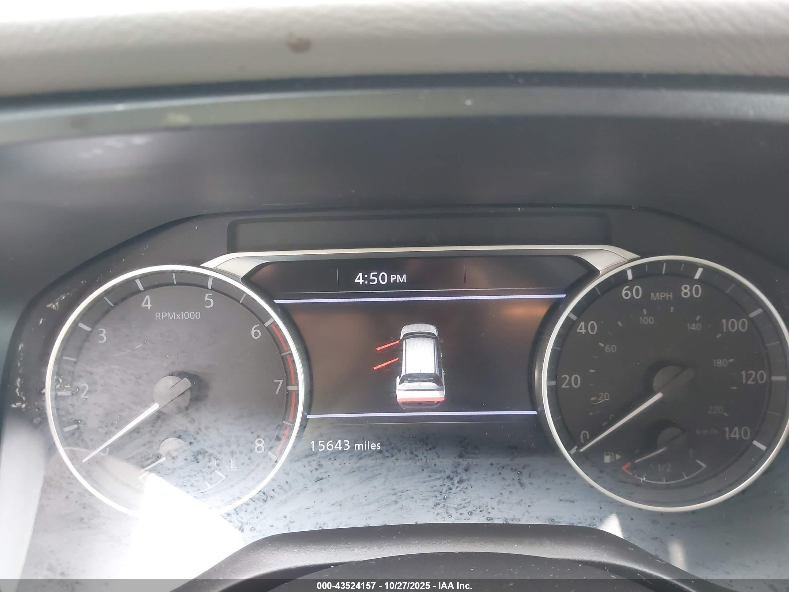 NISSAN ROGUE image 7
