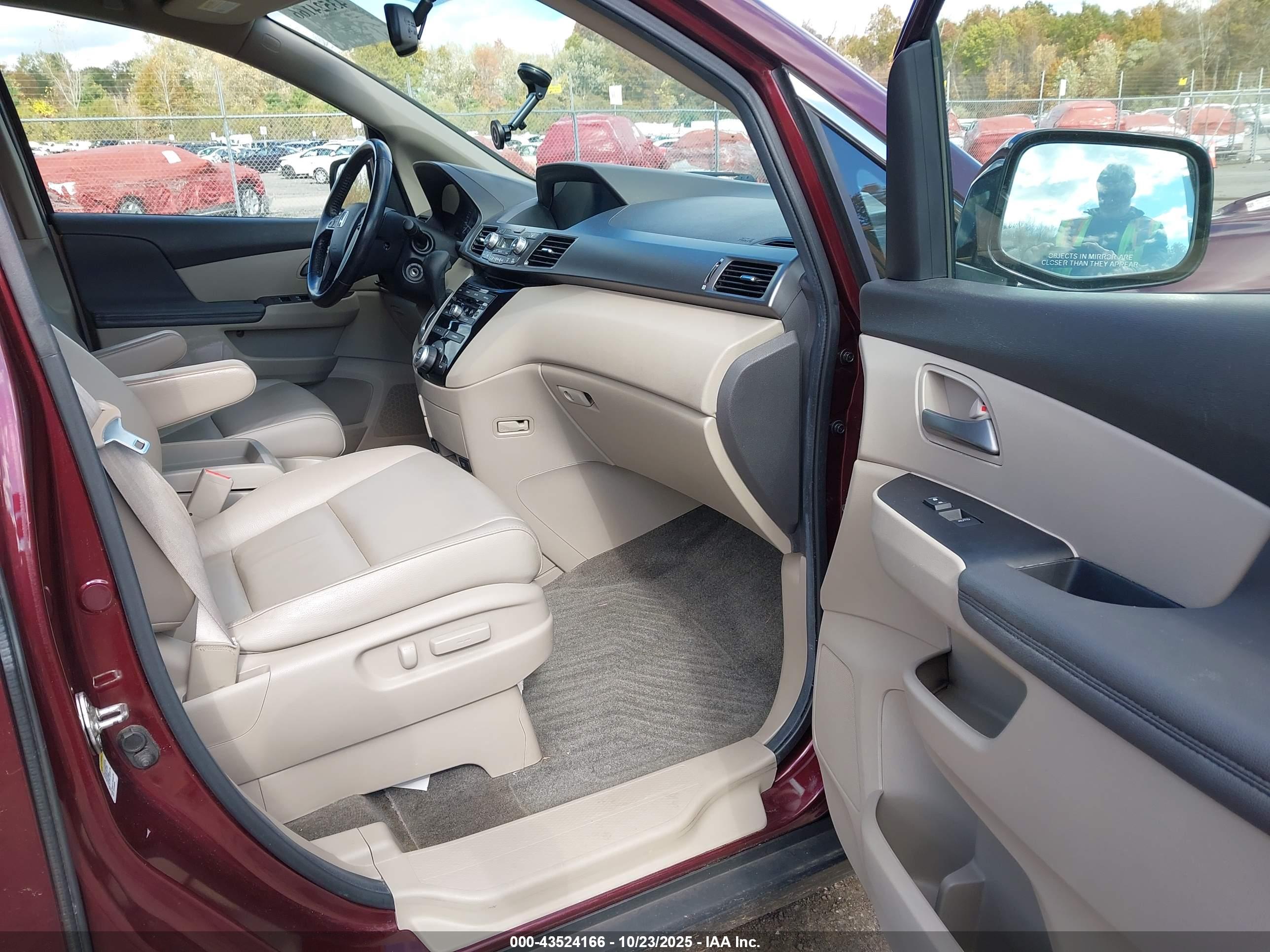 HONDA ODYSSEY image 5