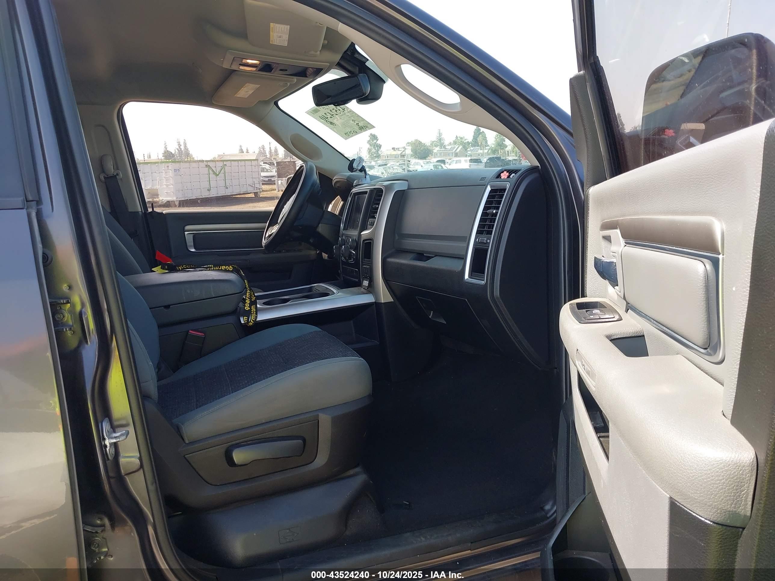 RAM 1500 image 5
