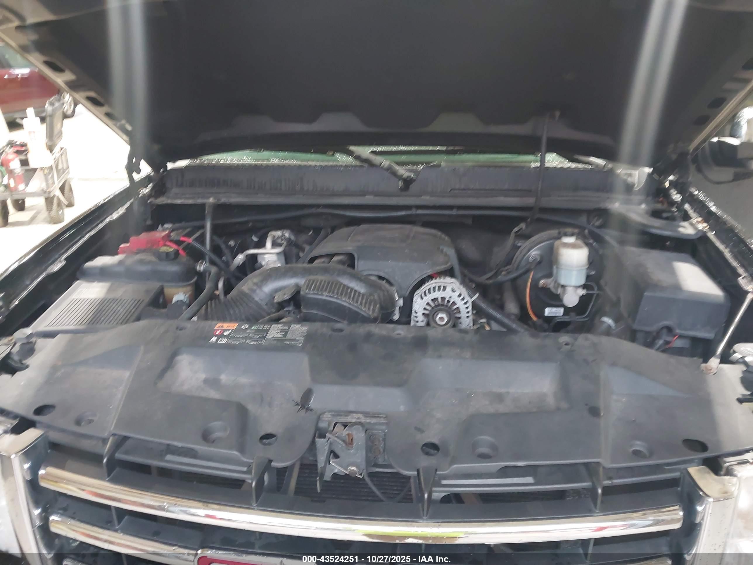 GMC SIERRA image 10