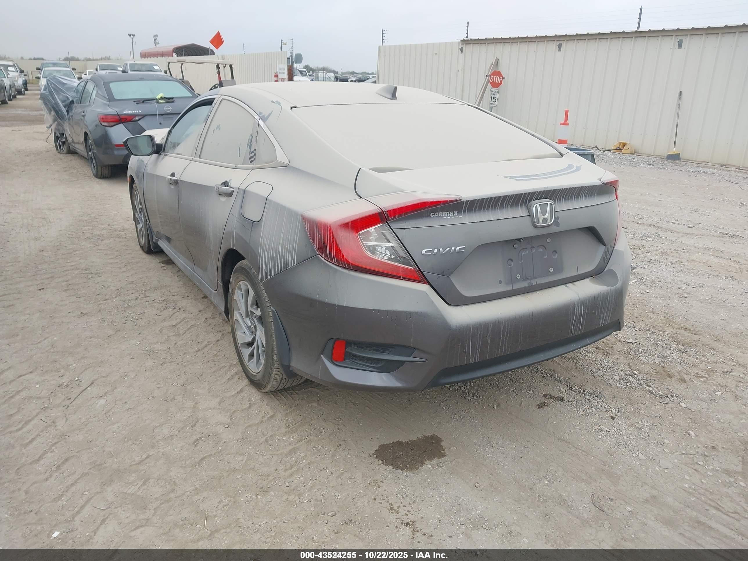 HONDA CIVIC image 3