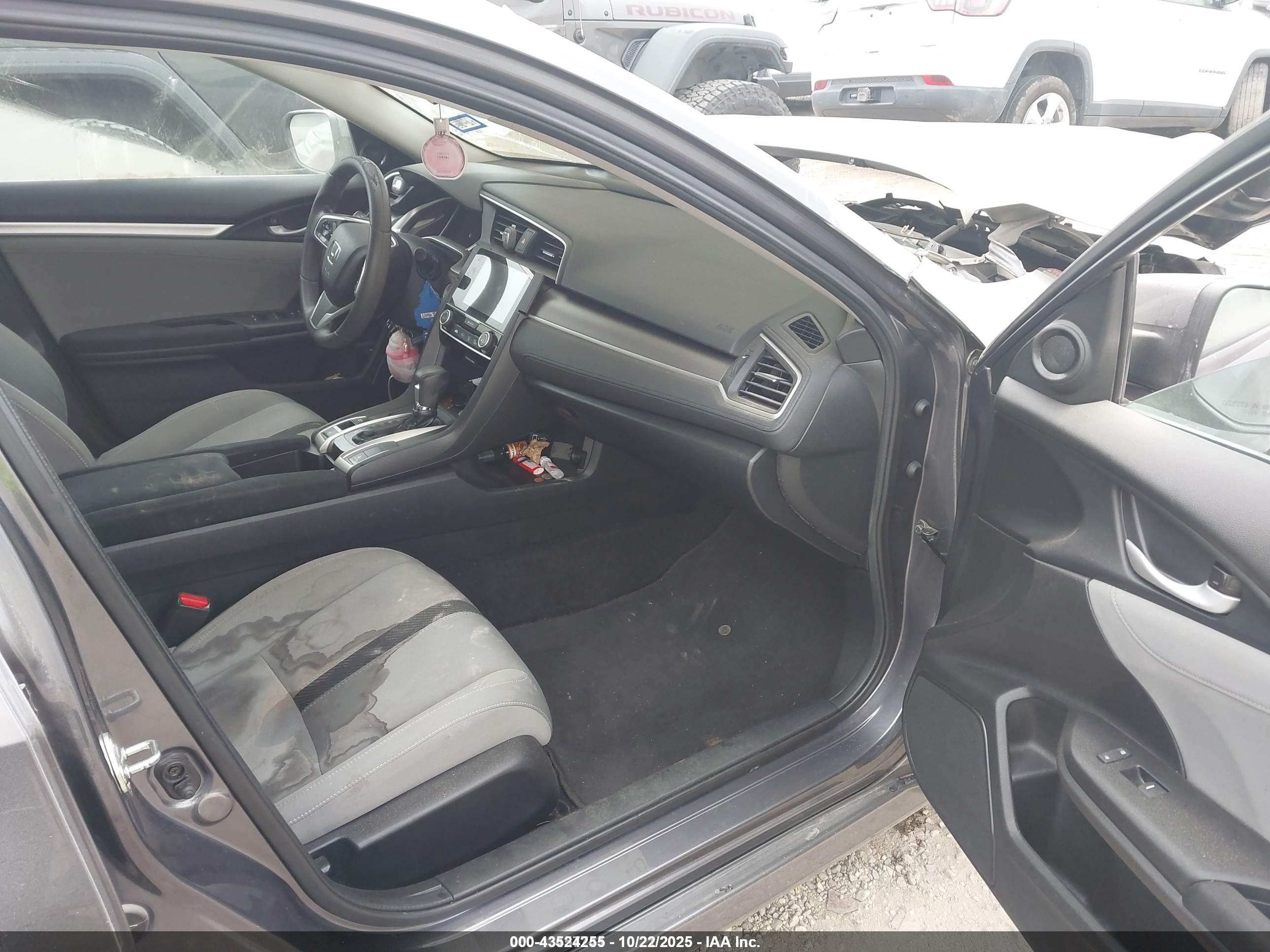 HONDA CIVIC image 5