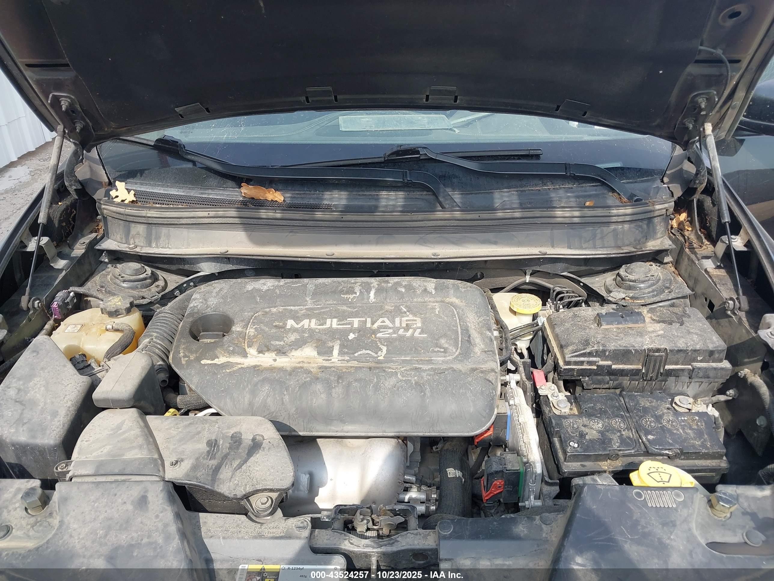 JEEP CHEROKEE image 10