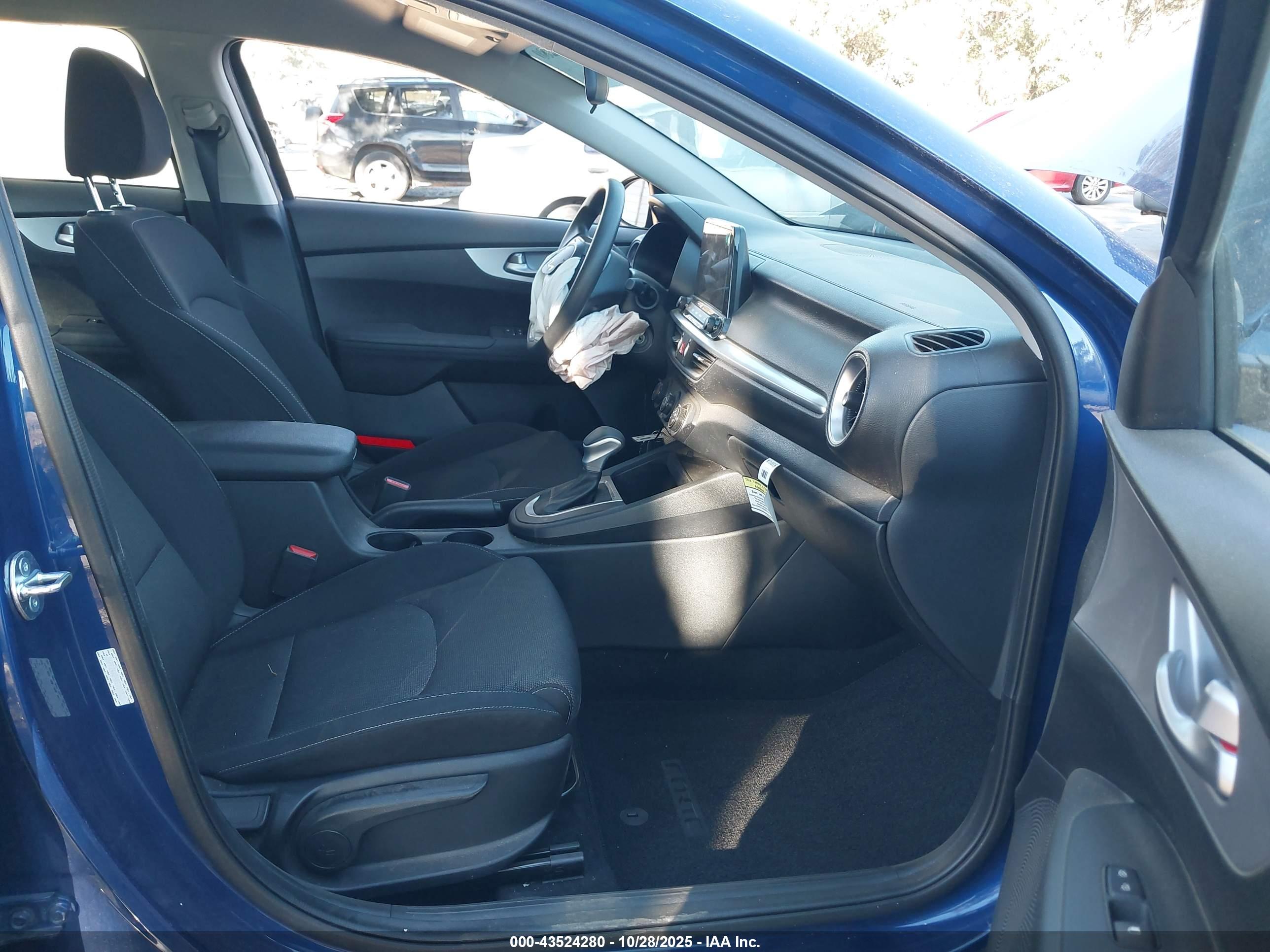 KIA FORTE image 5