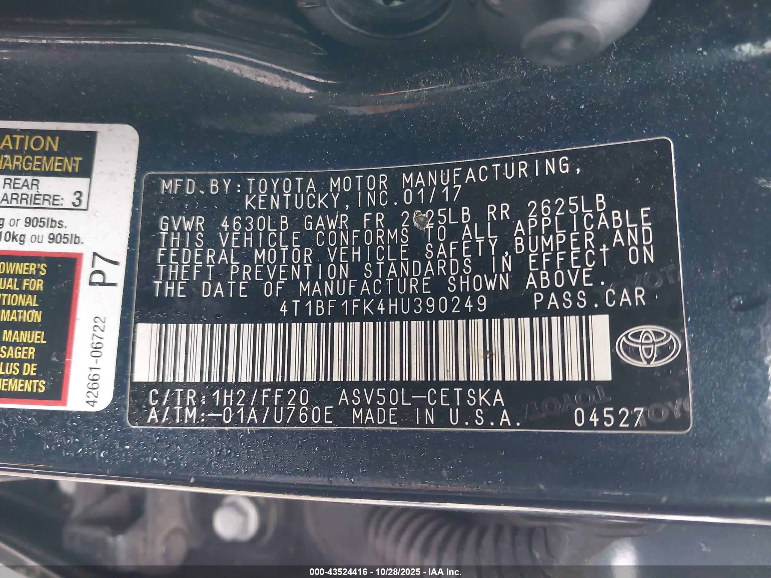 TOYOTA CAMRY image 9
