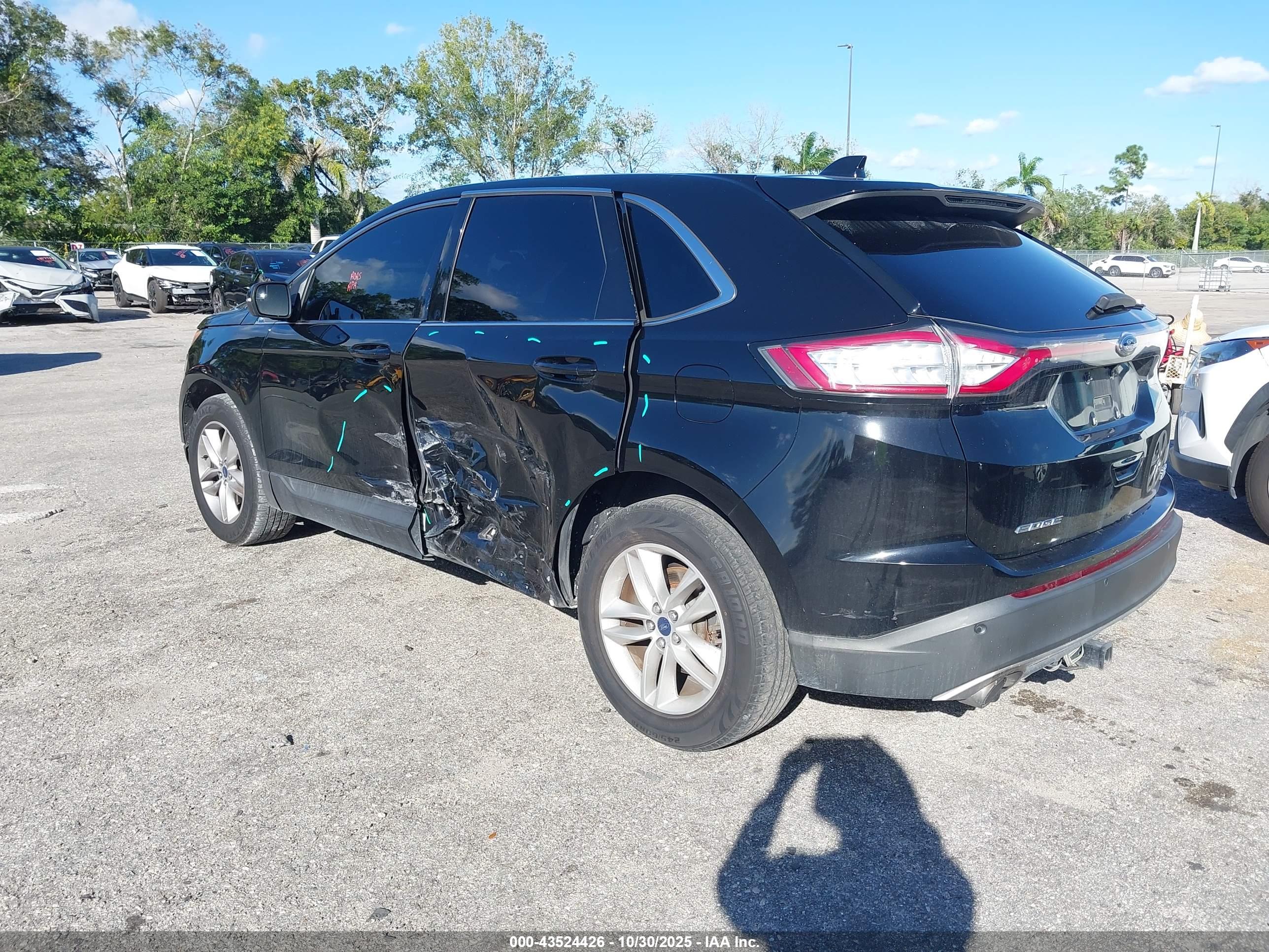 FORD EDGE image 3
