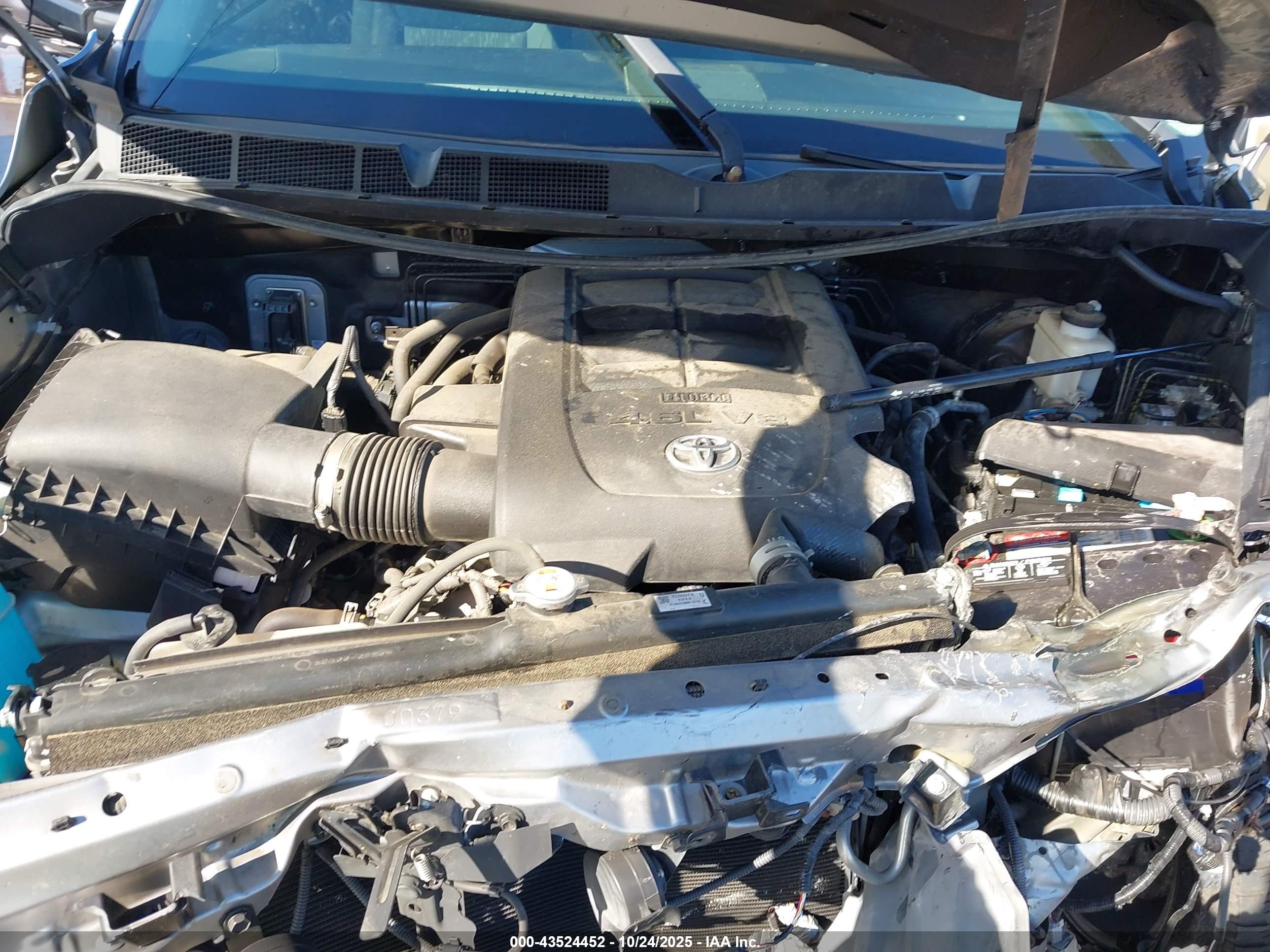 TOYOTA TUNDRA image 10