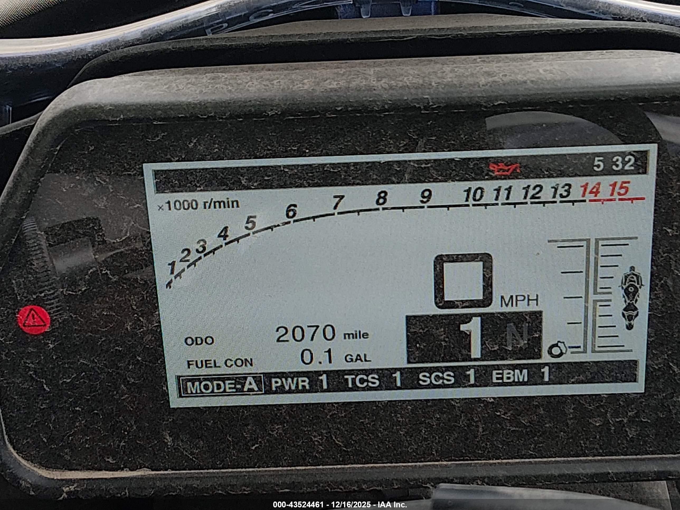 YAMAHA YZF1000 image 7