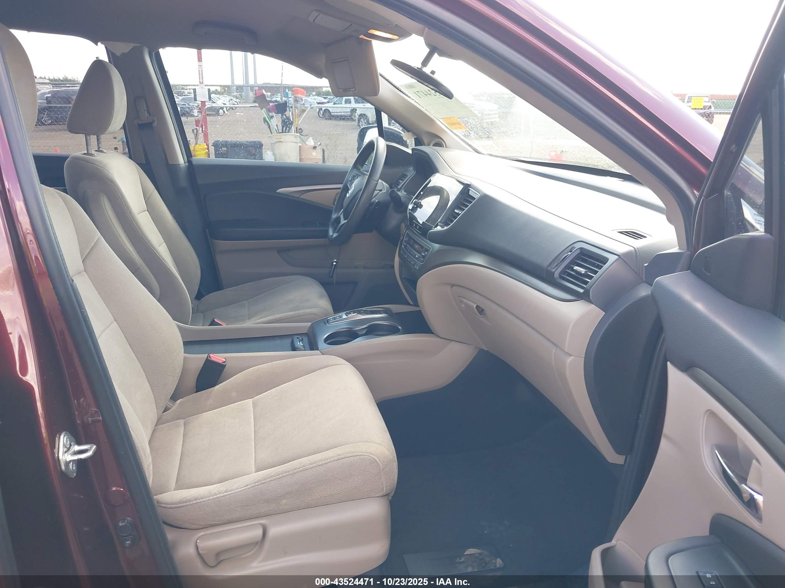 HONDA PILOT image 5