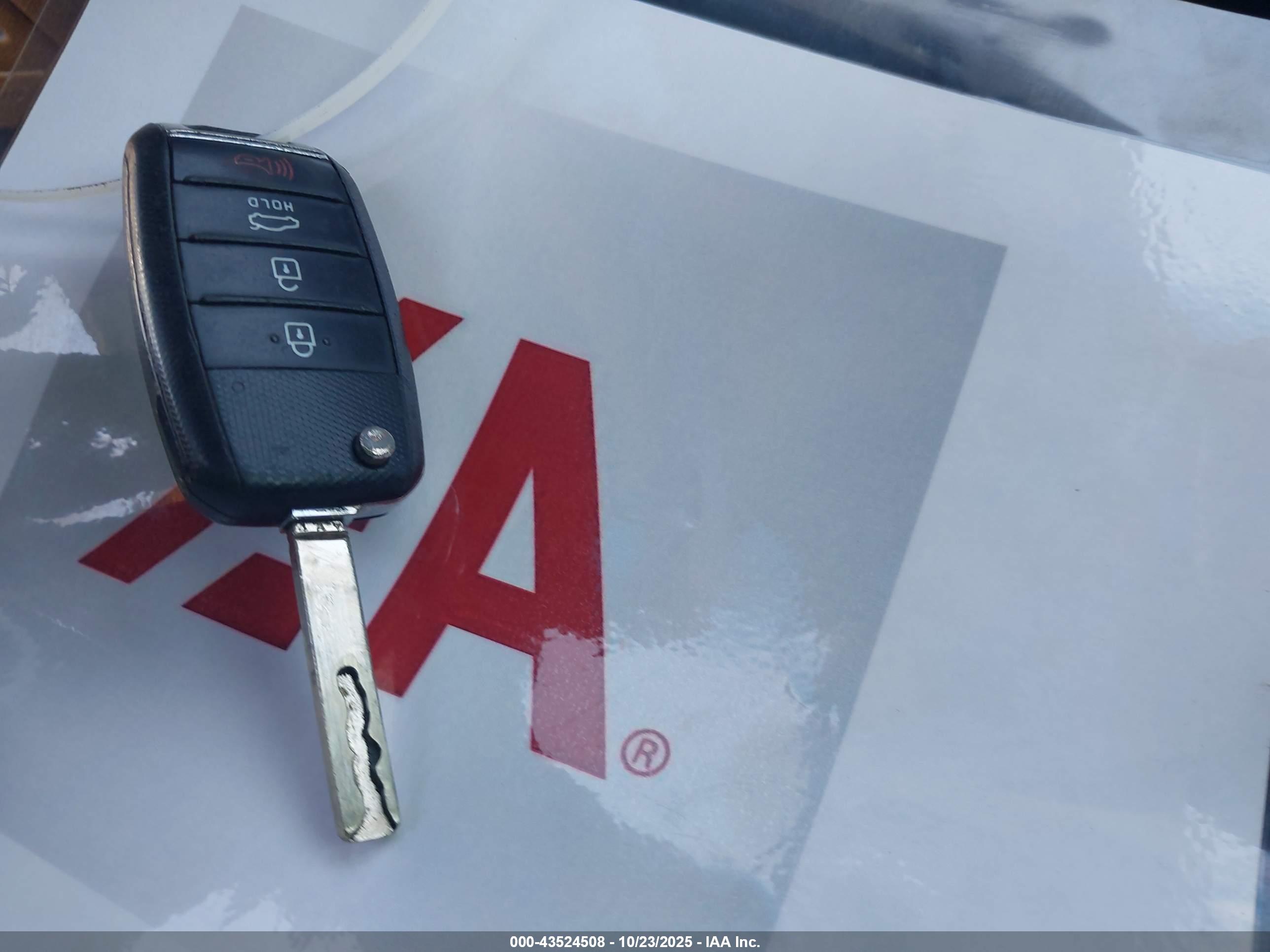 KIA OPTIMA image 11