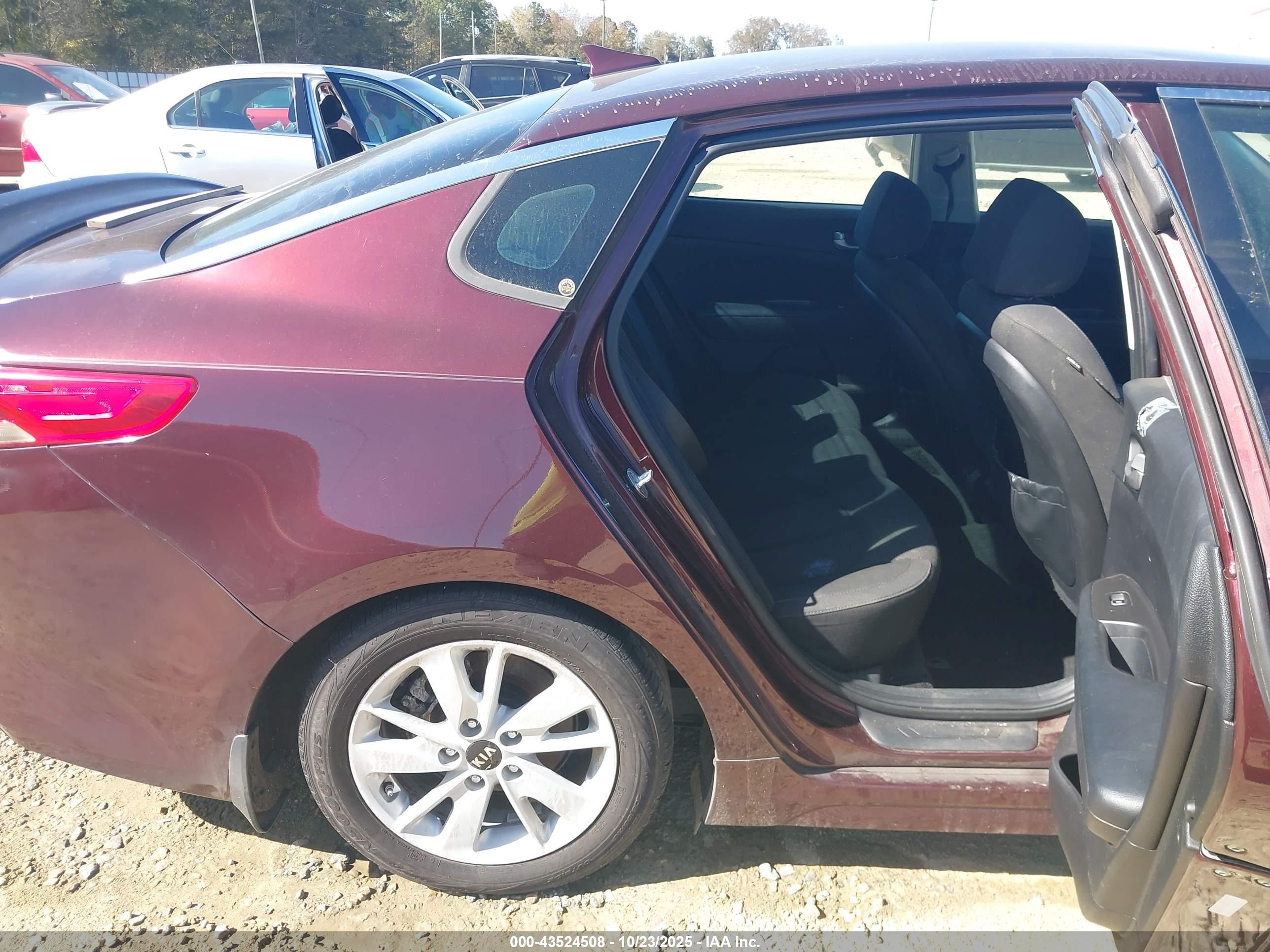 KIA OPTIMA image 8