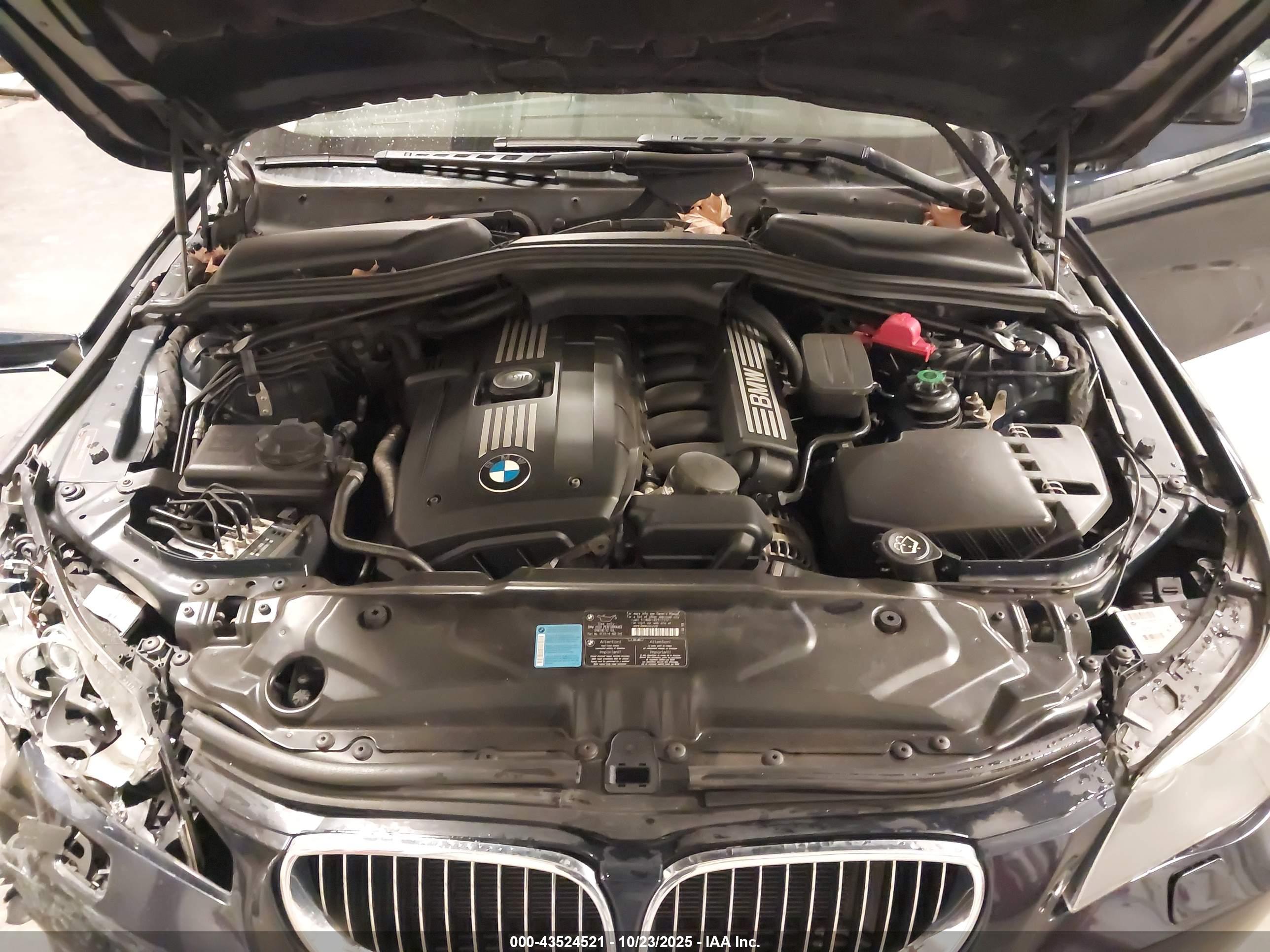 BMW 528I image 10