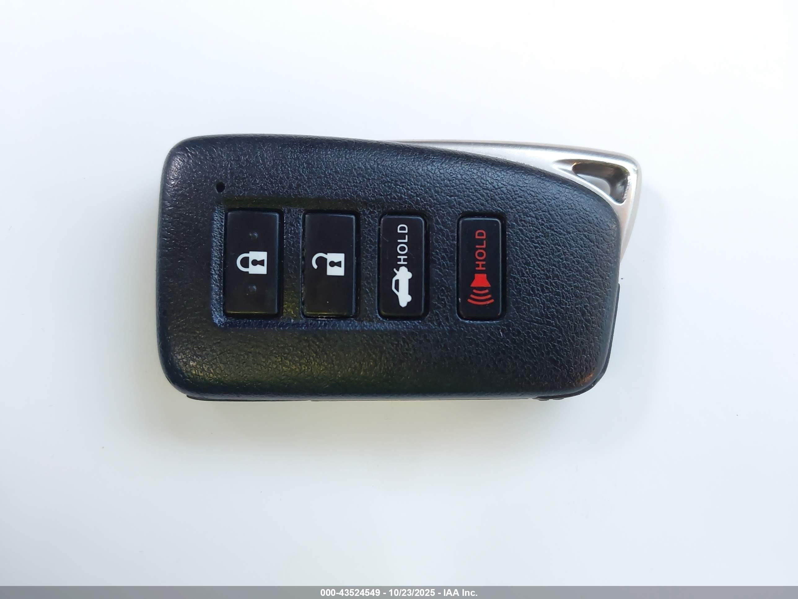 LEXUS ES image 11