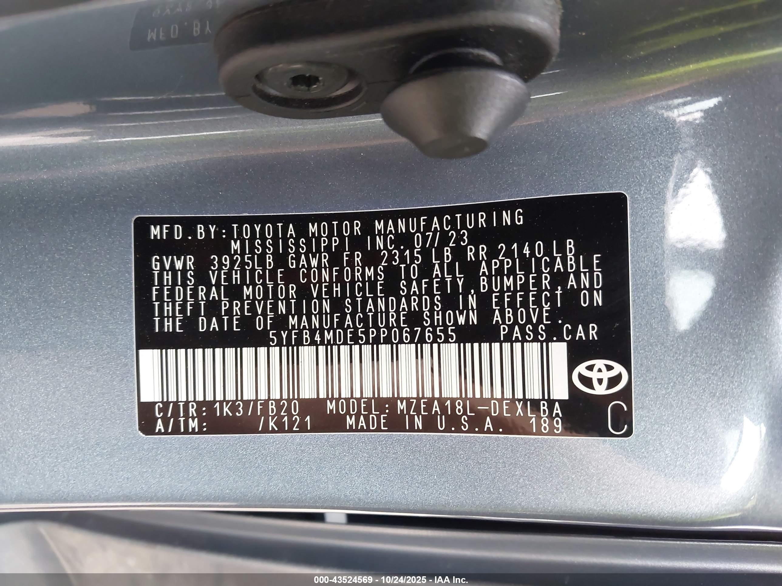TOYOTA COROLLA image 9