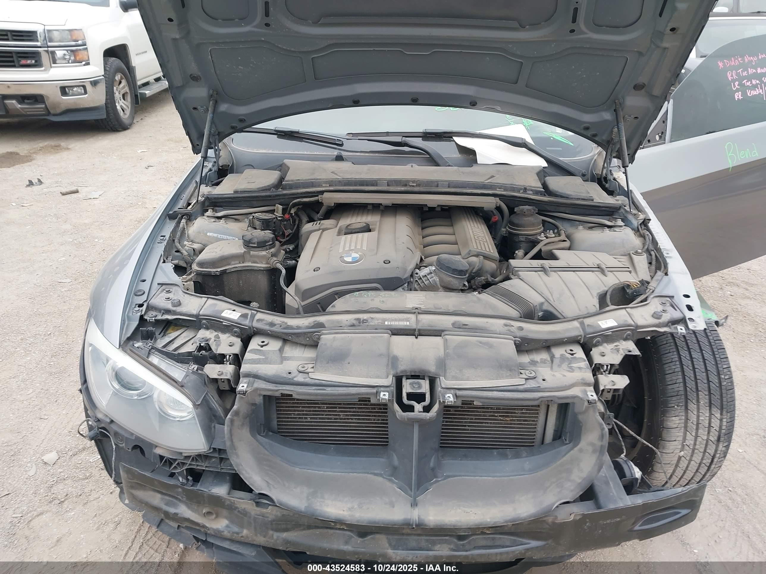 BMW 328I image 10