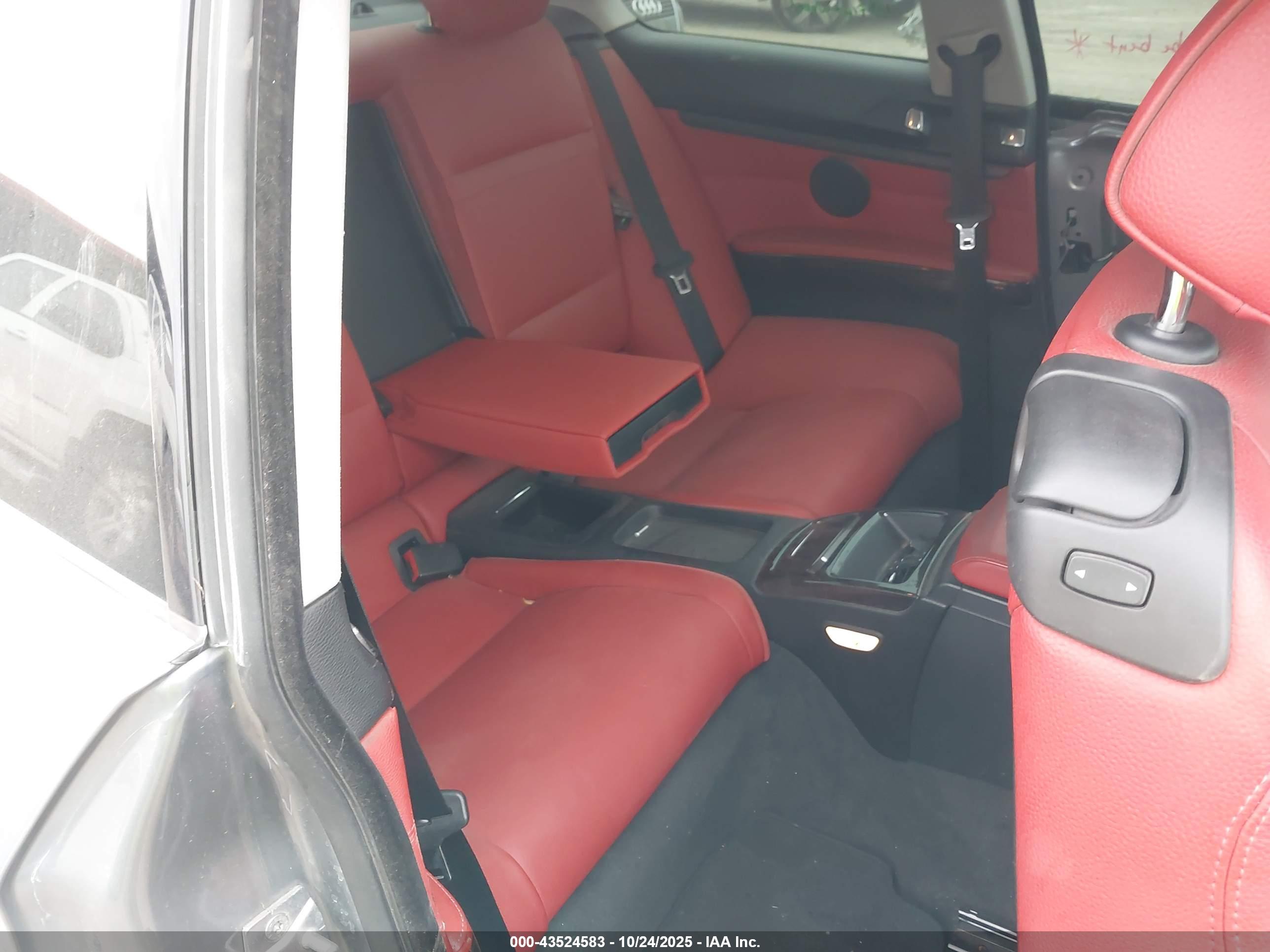 BMW 328I image 8