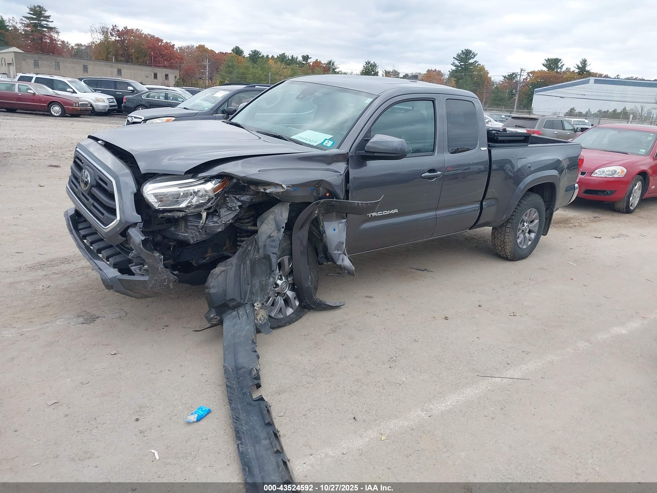 TOYOTA TACOMA image 2