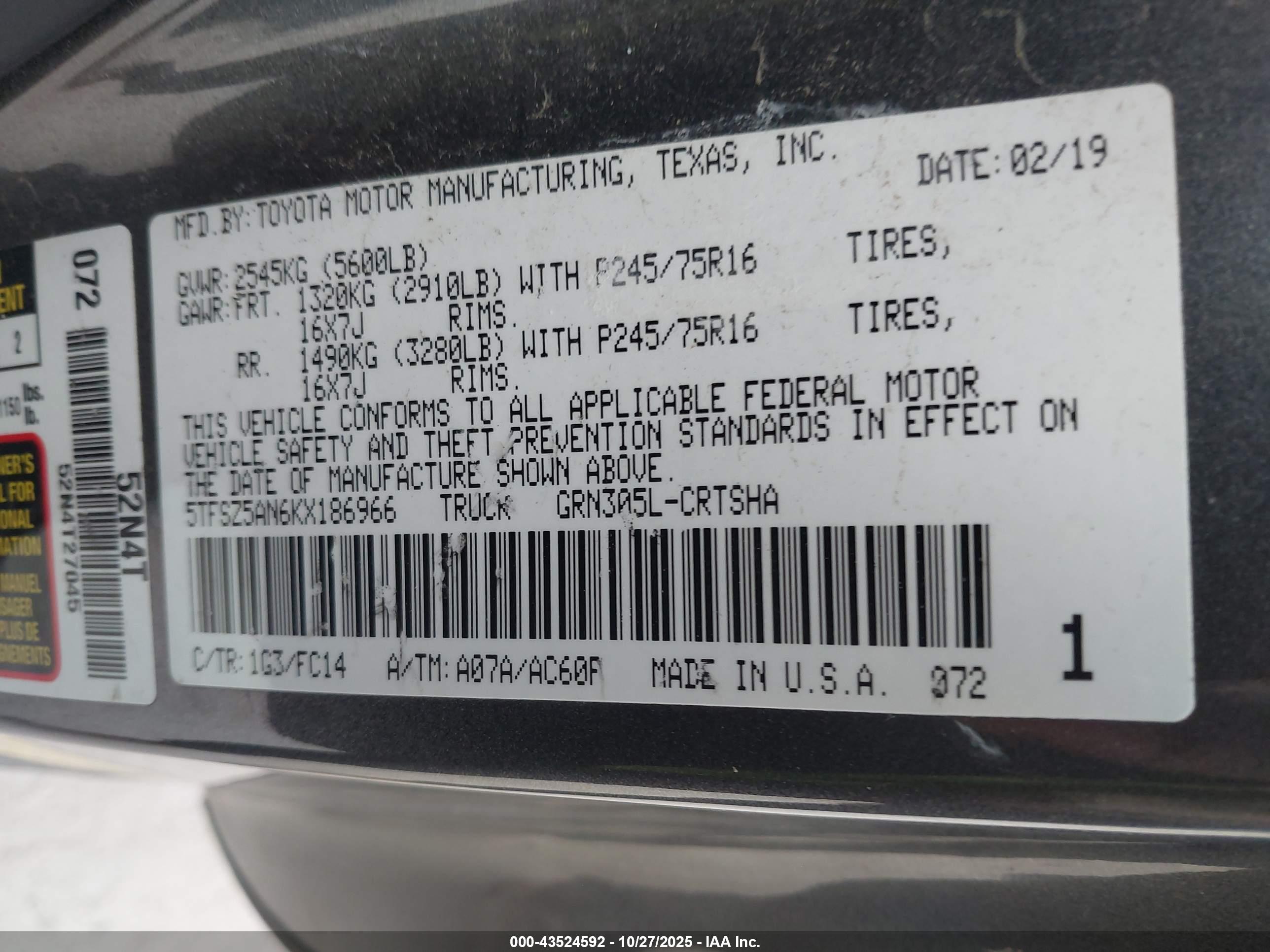 TOYOTA TACOMA image 9