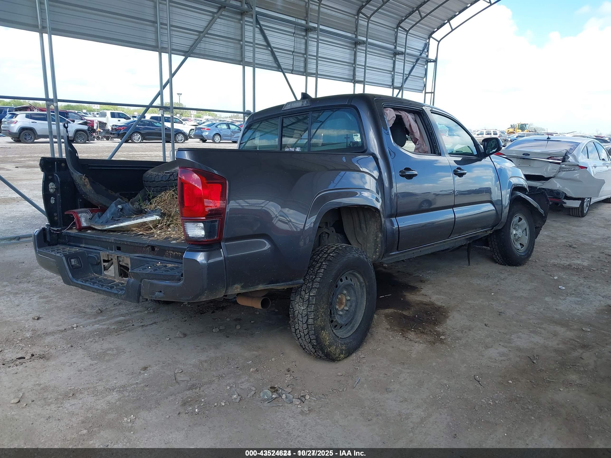 TOYOTA TACOMA image 4