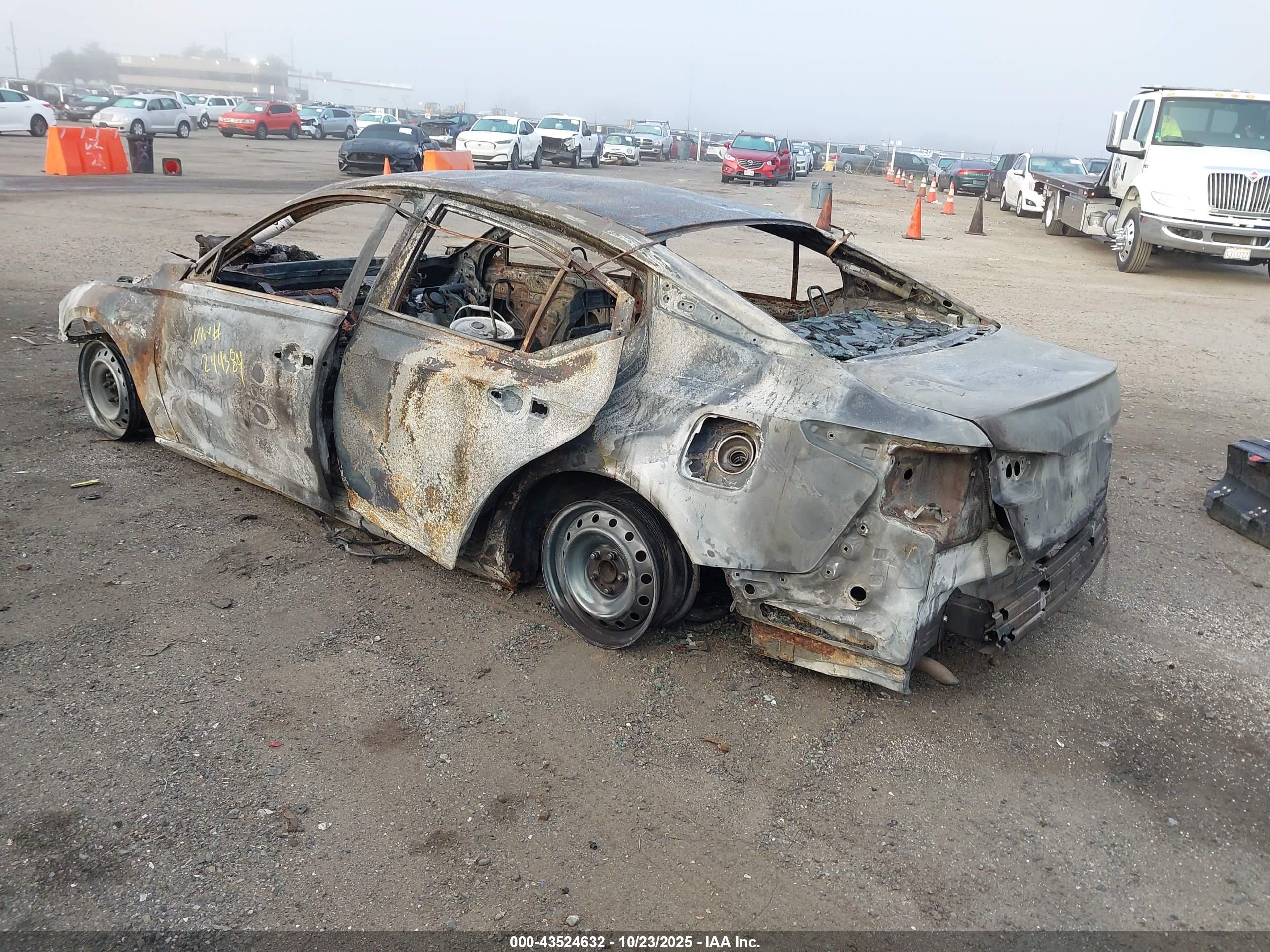 NISSAN ALTIMA image 3