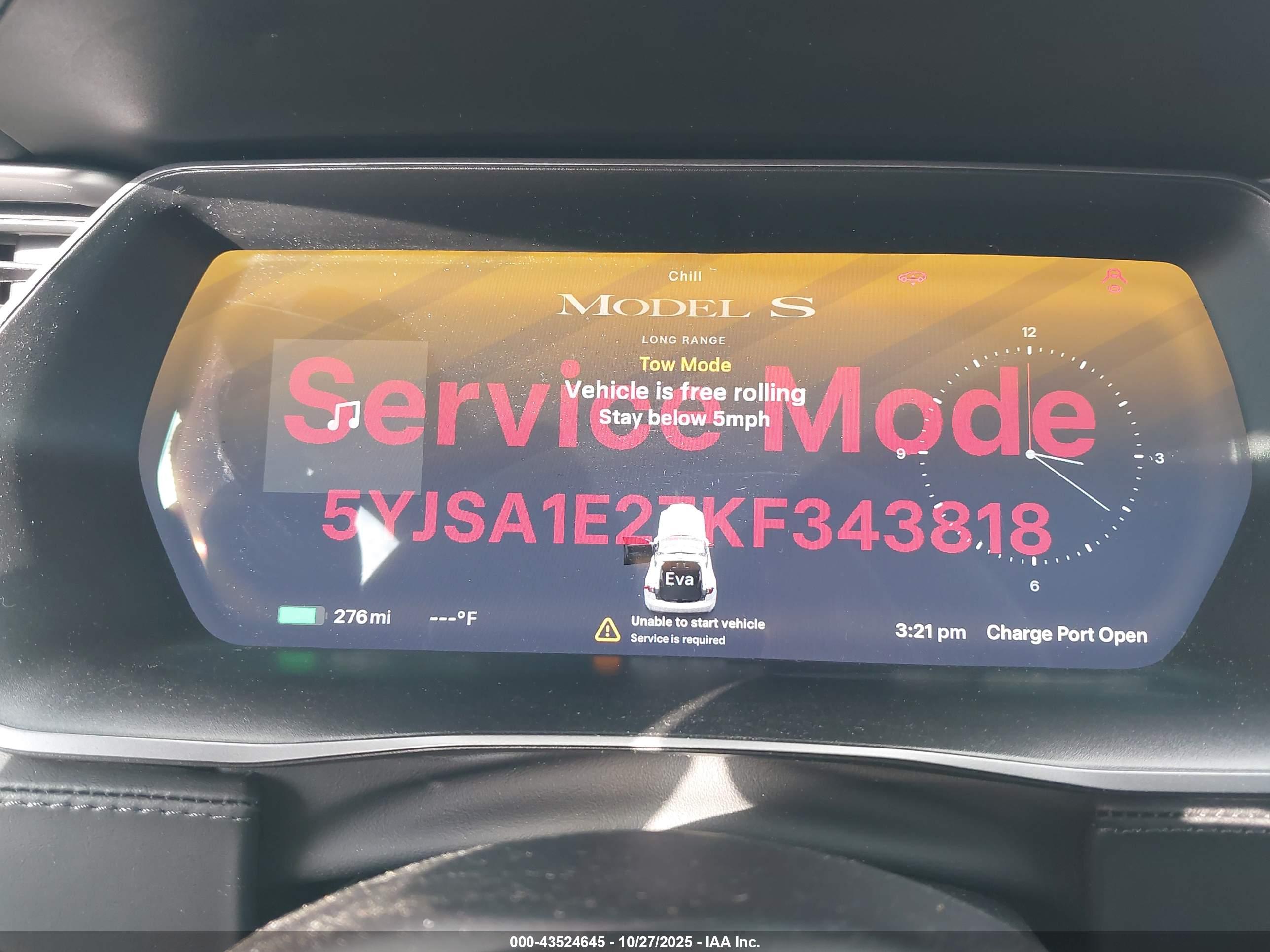 TESLA MODEL image 7