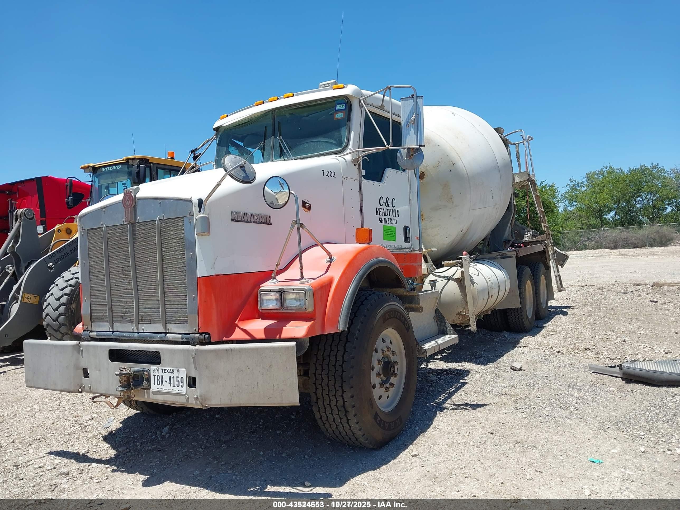 KENWORTH CONSTRUCTION image 2