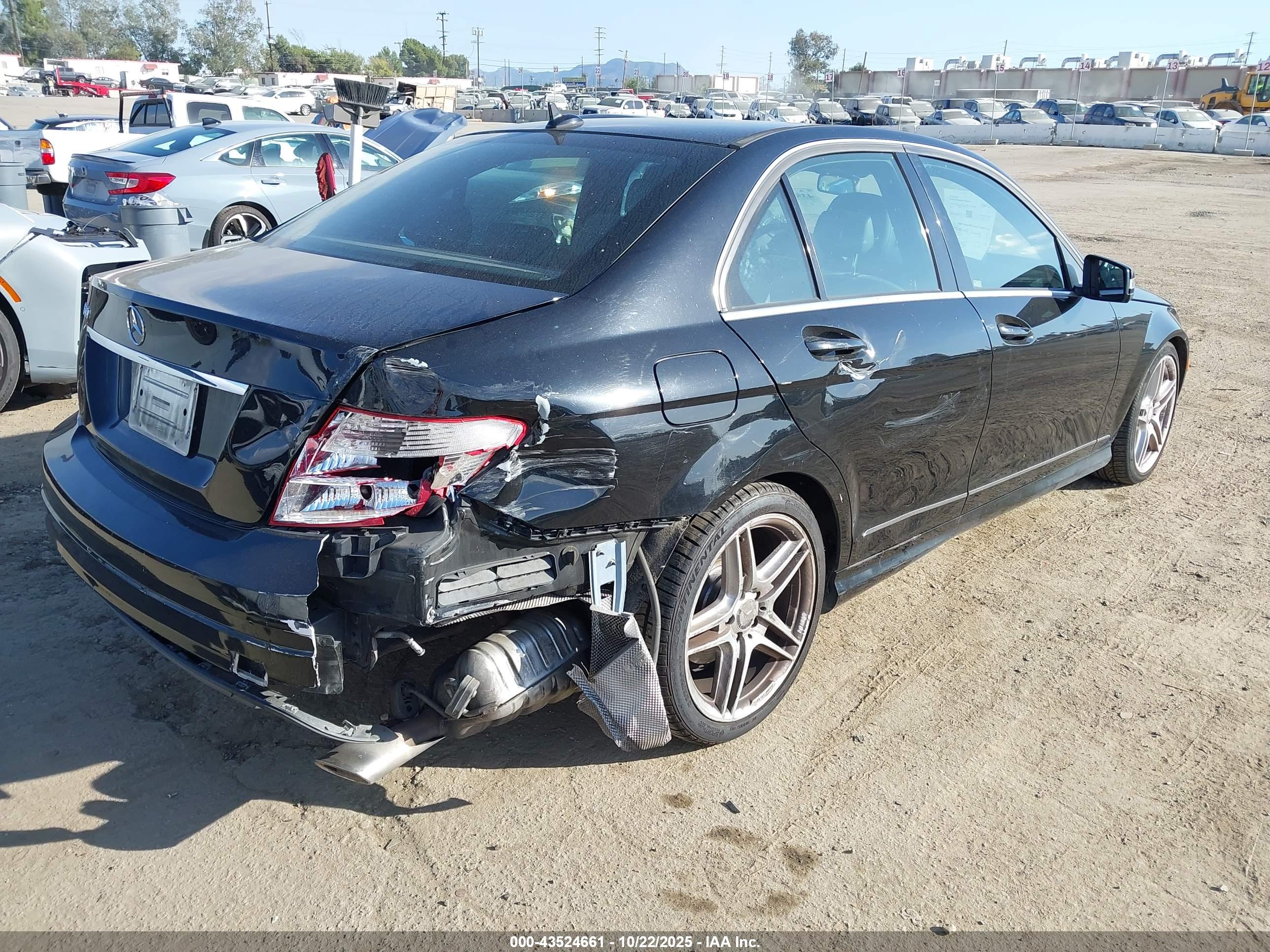 MERCEDES-BENZ C image 4