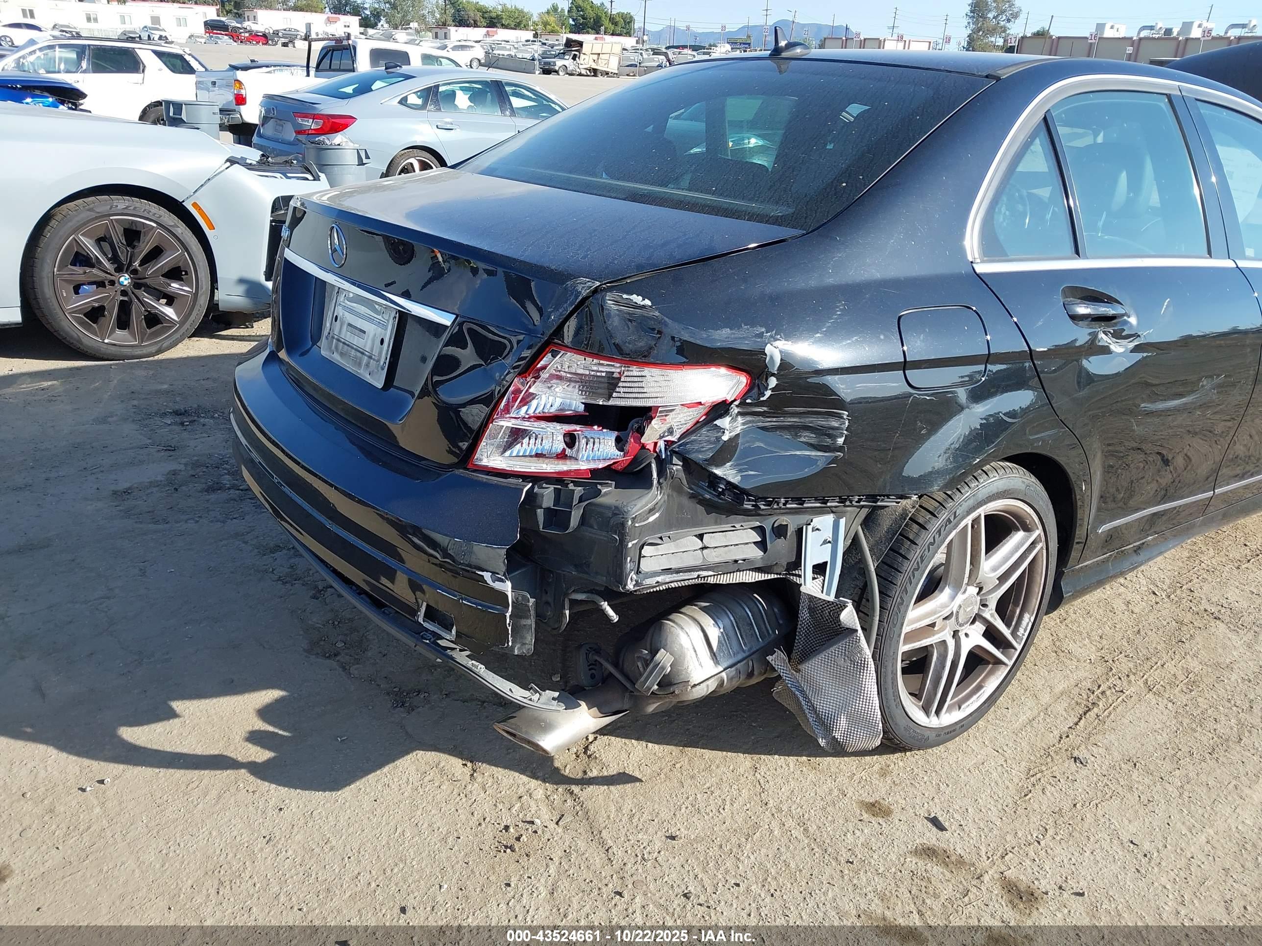 MERCEDES-BENZ C image 6