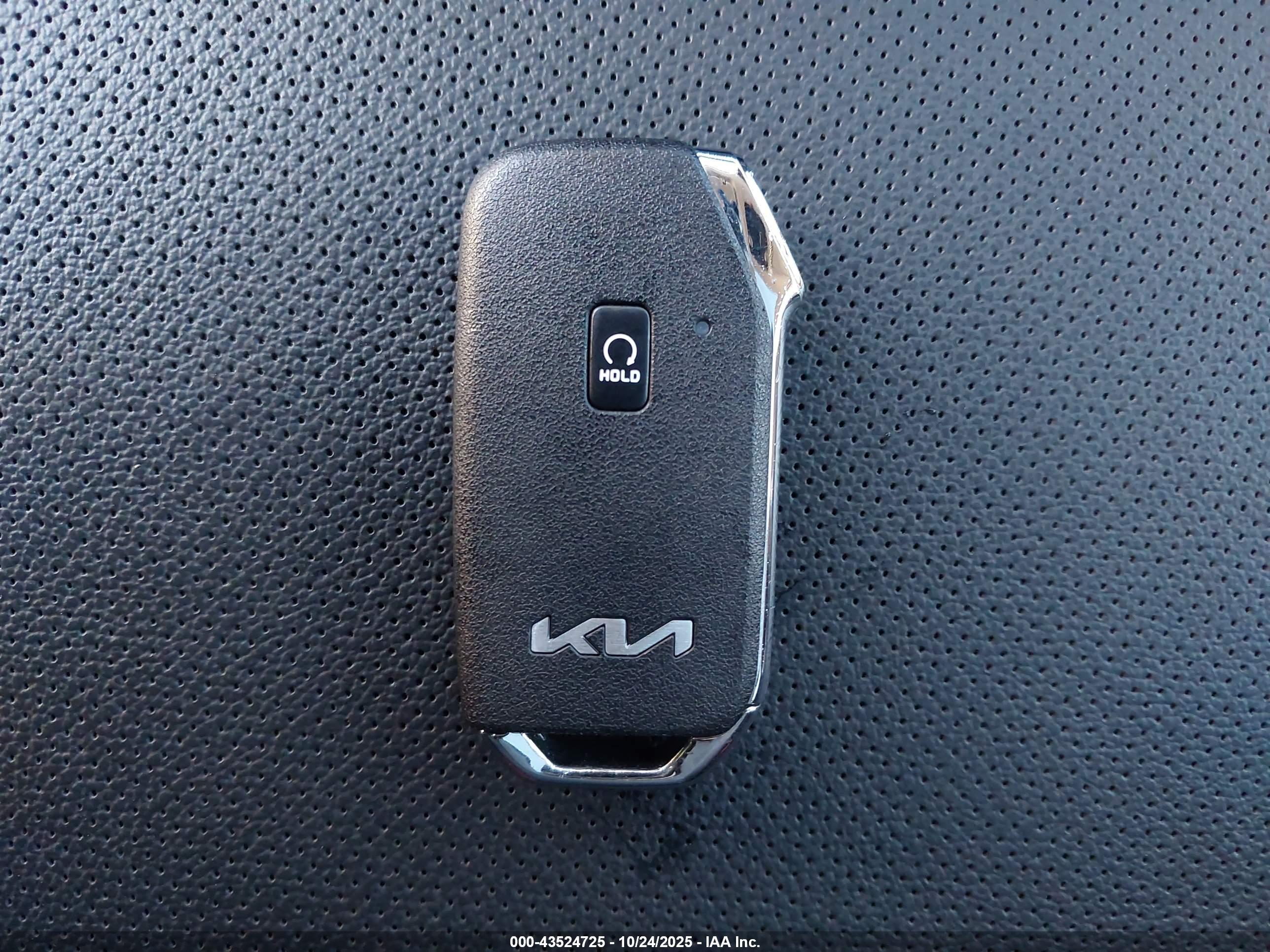 KIA SPORTAGE image 11
